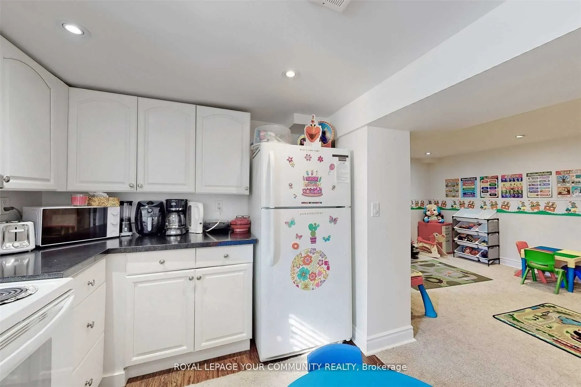 93 Septonne Avenue, #Lower