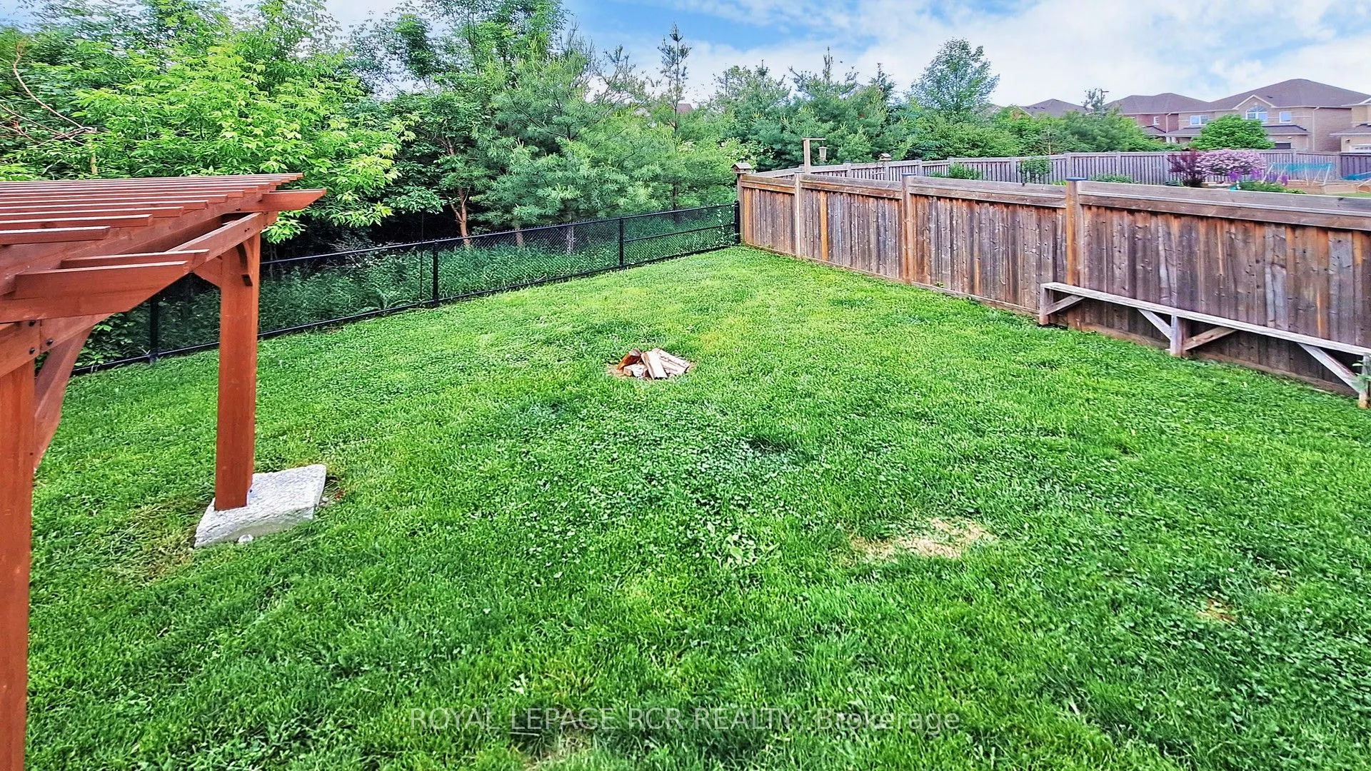 75 Dr. George Burrows Parkway