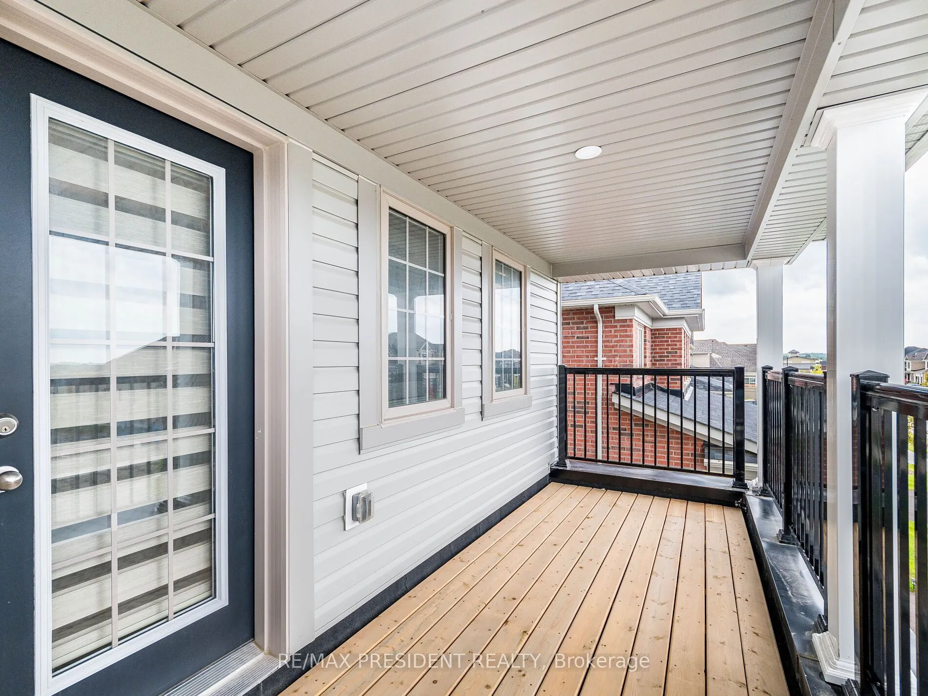 22 Sparrow Way