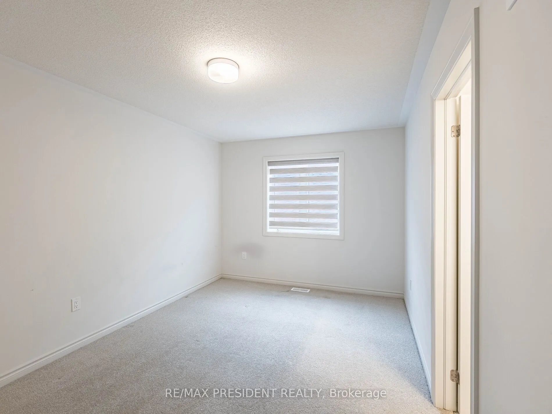 22 Sparrow Way