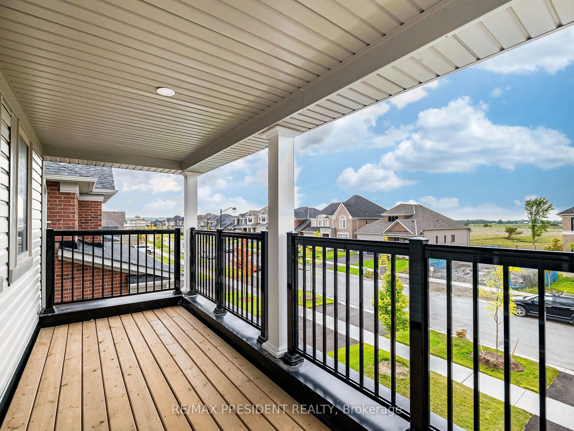 22 Sparrow Way