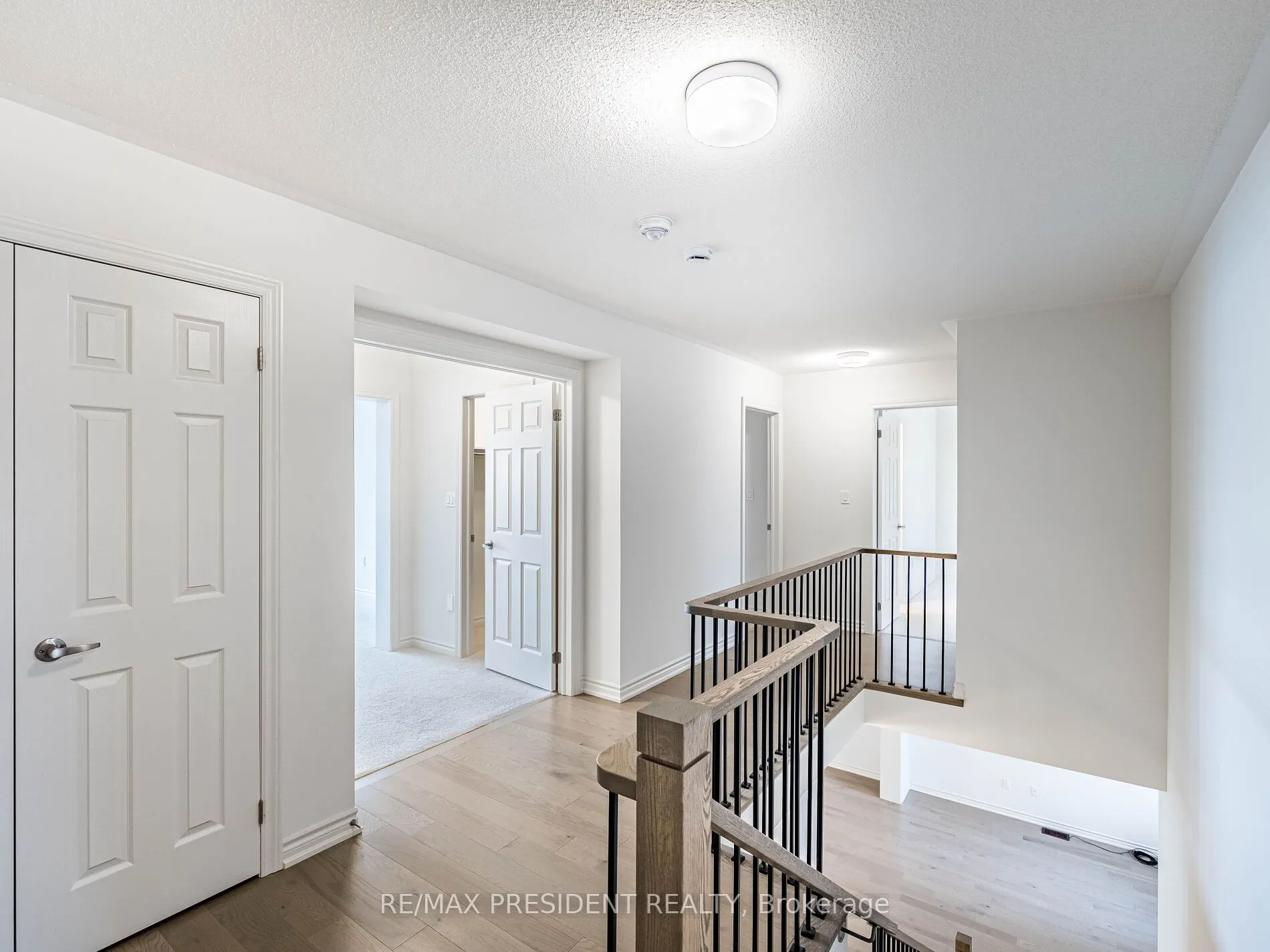 22 Sparrow Way