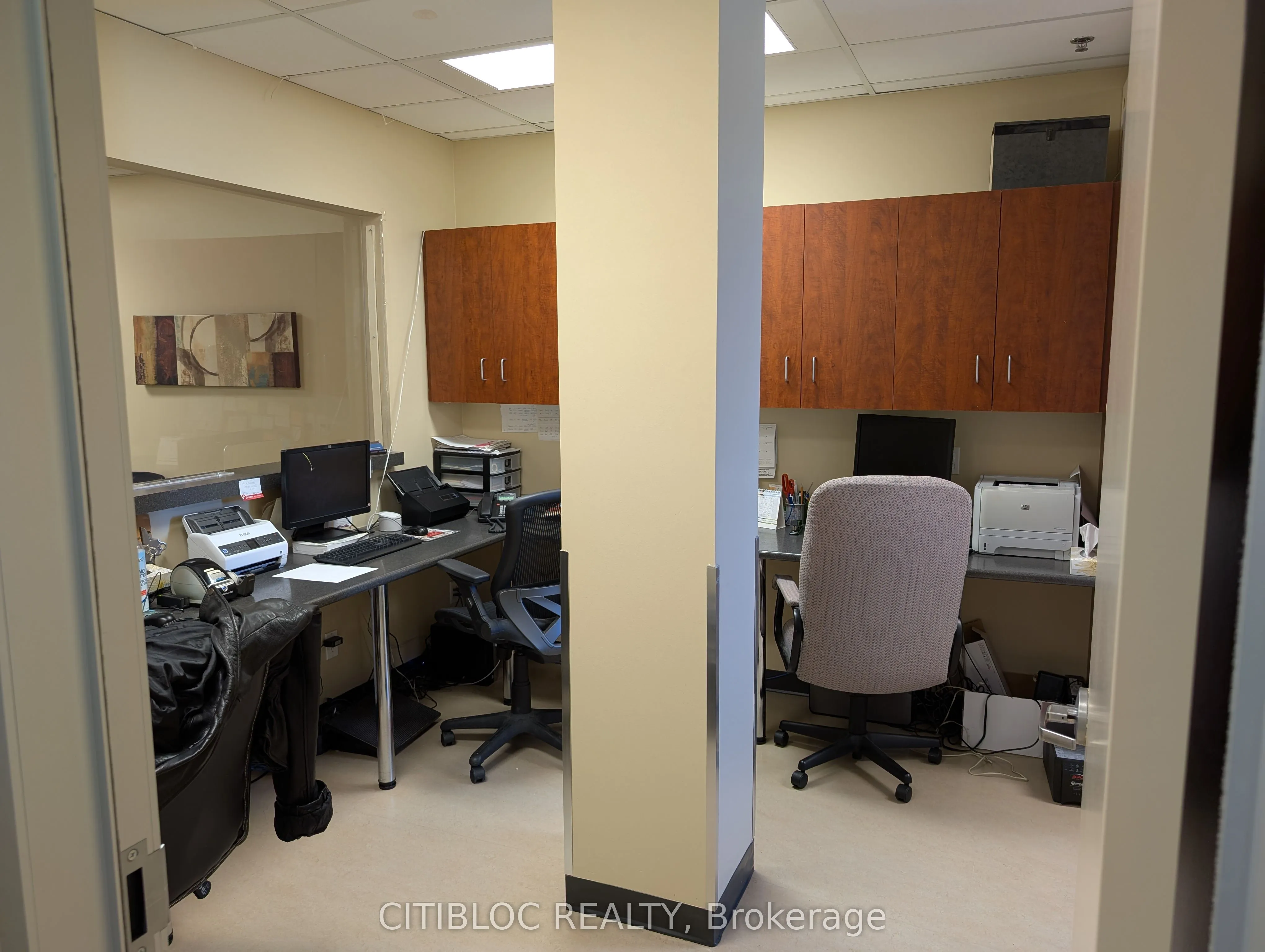 995 Major Mackenzie Drive W, #203