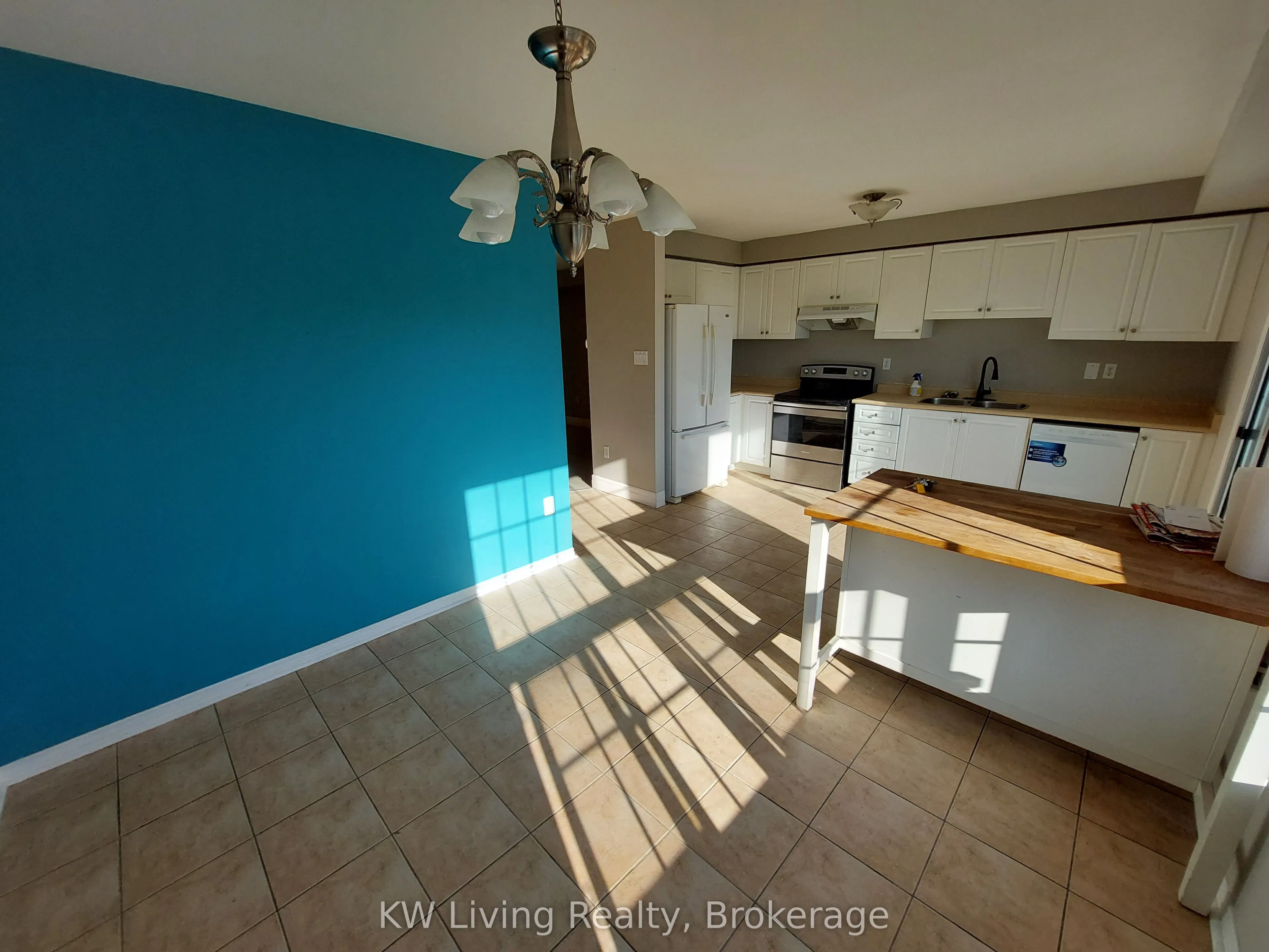 395 Flagstone Way