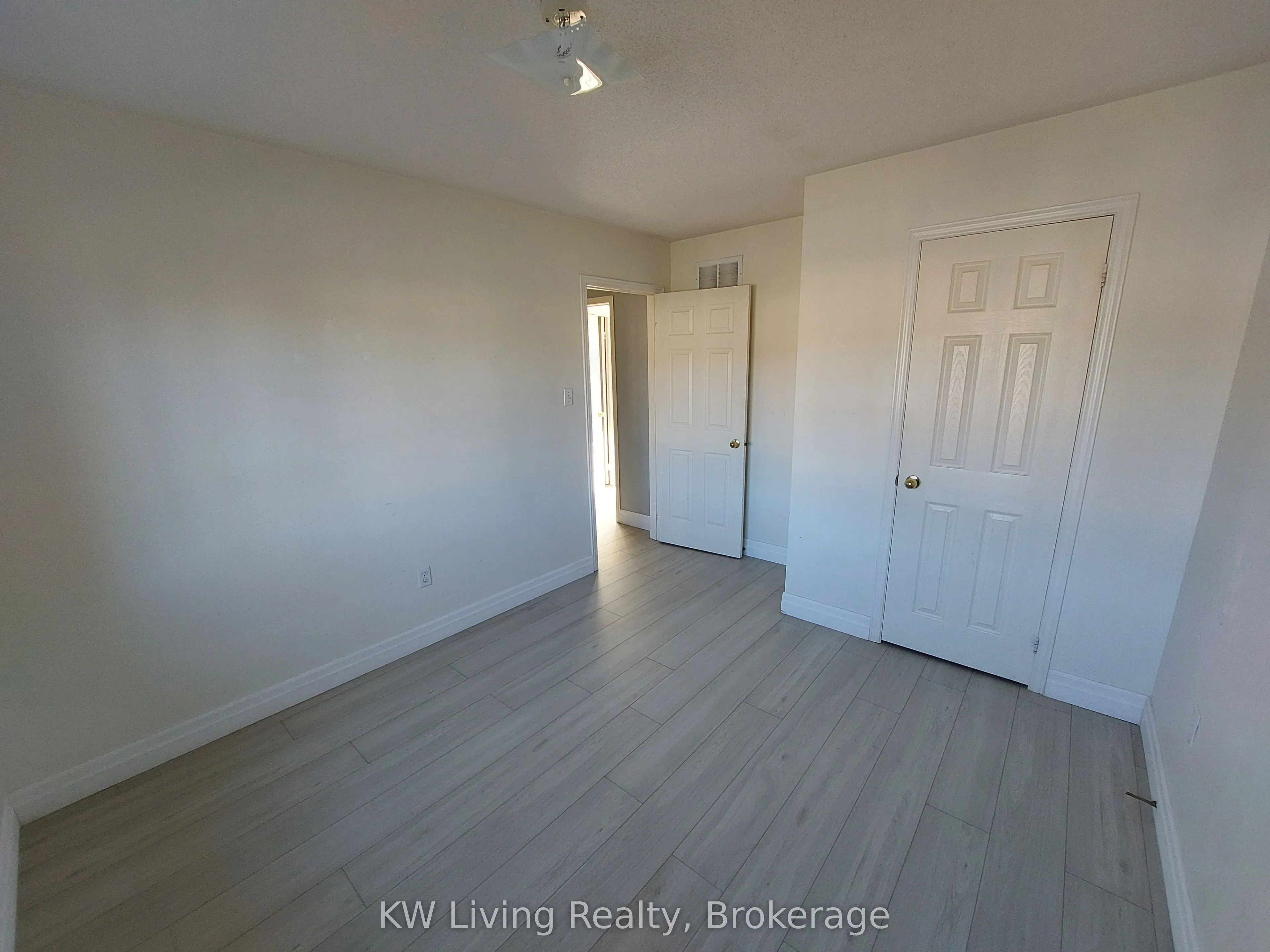 395 Flagstone Way