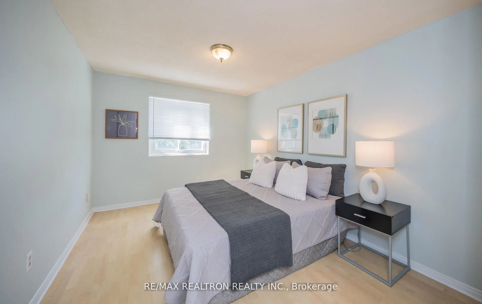 100 Gilmore Crescent