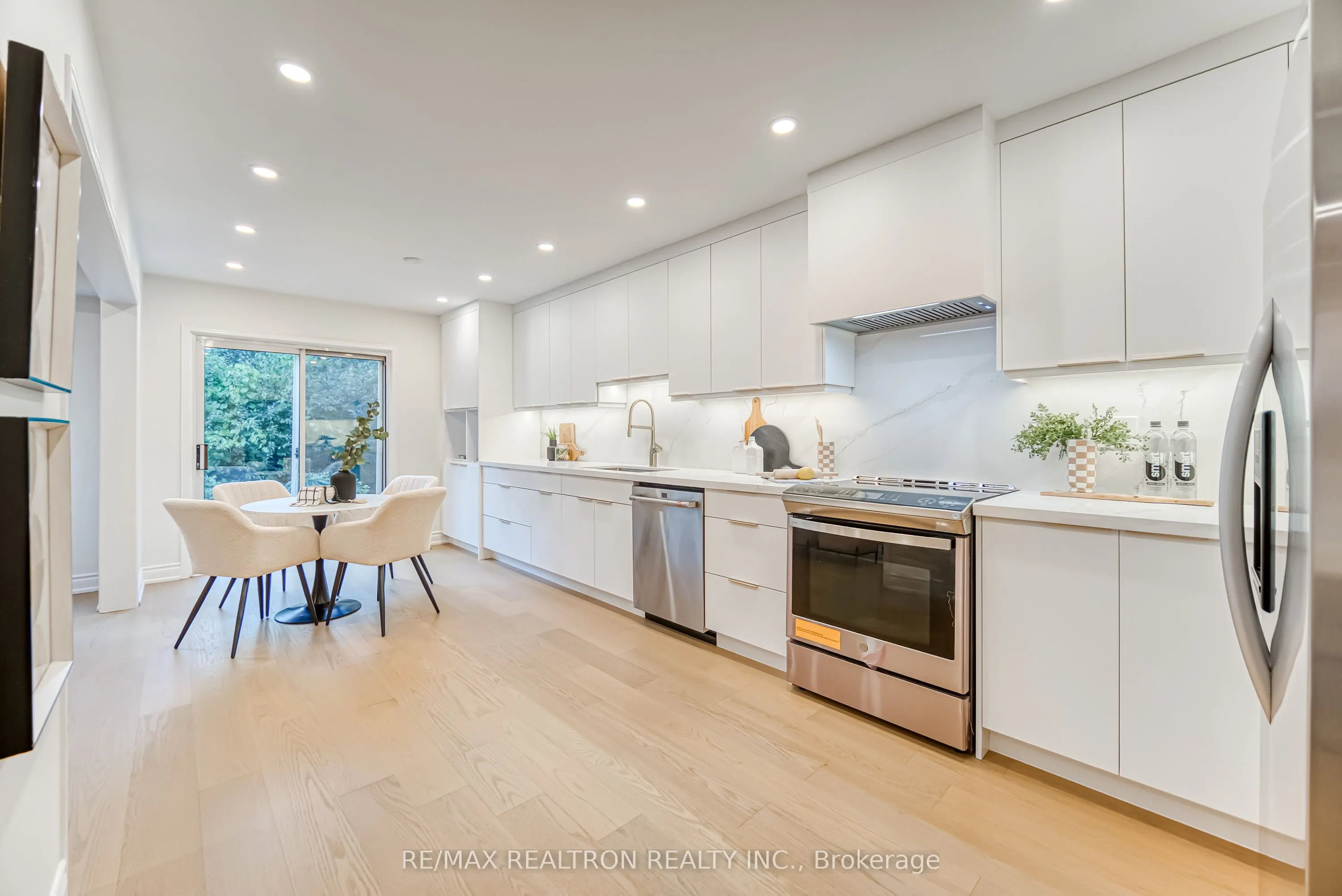 24 Rawlings Avenue