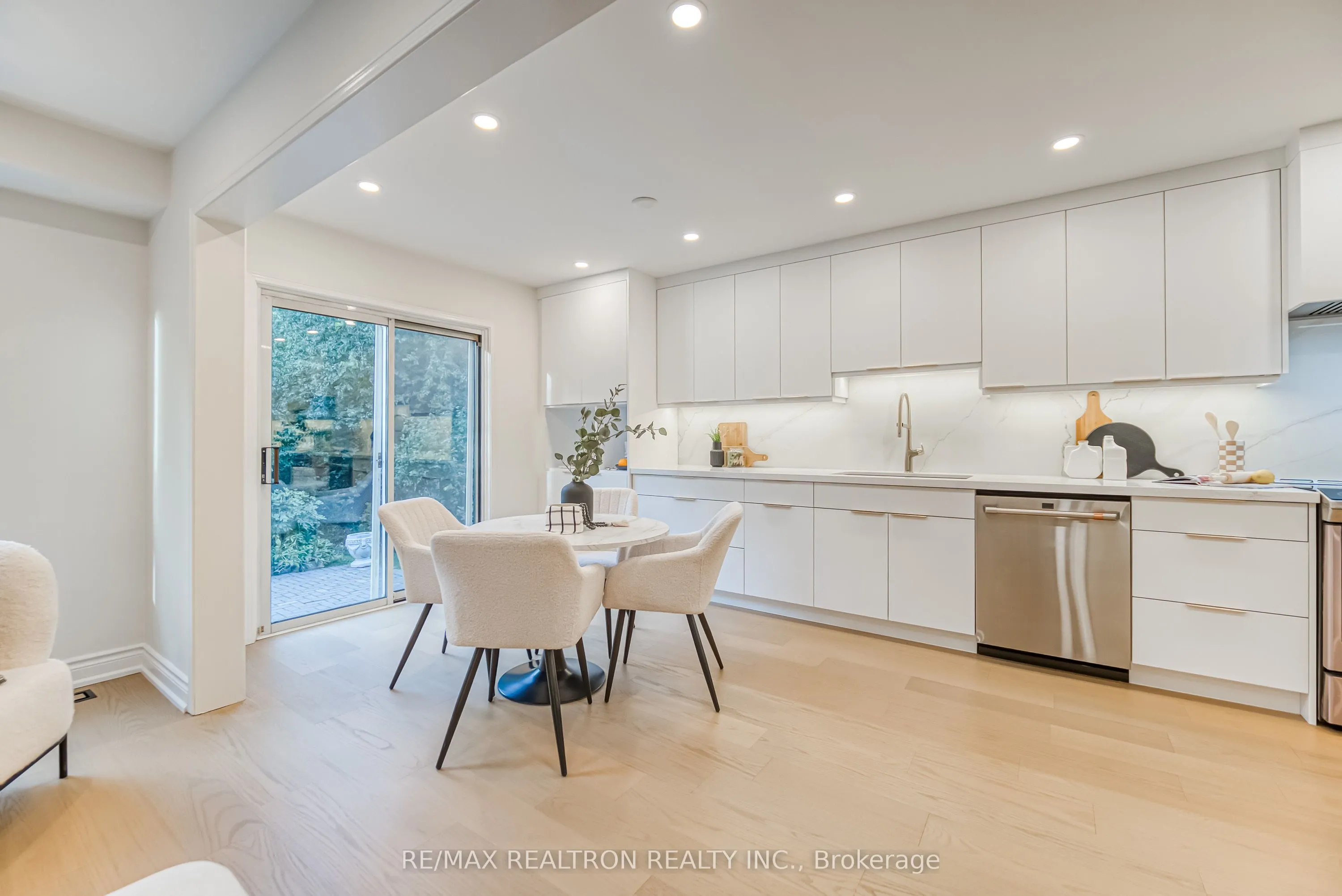 24 Rawlings Avenue
