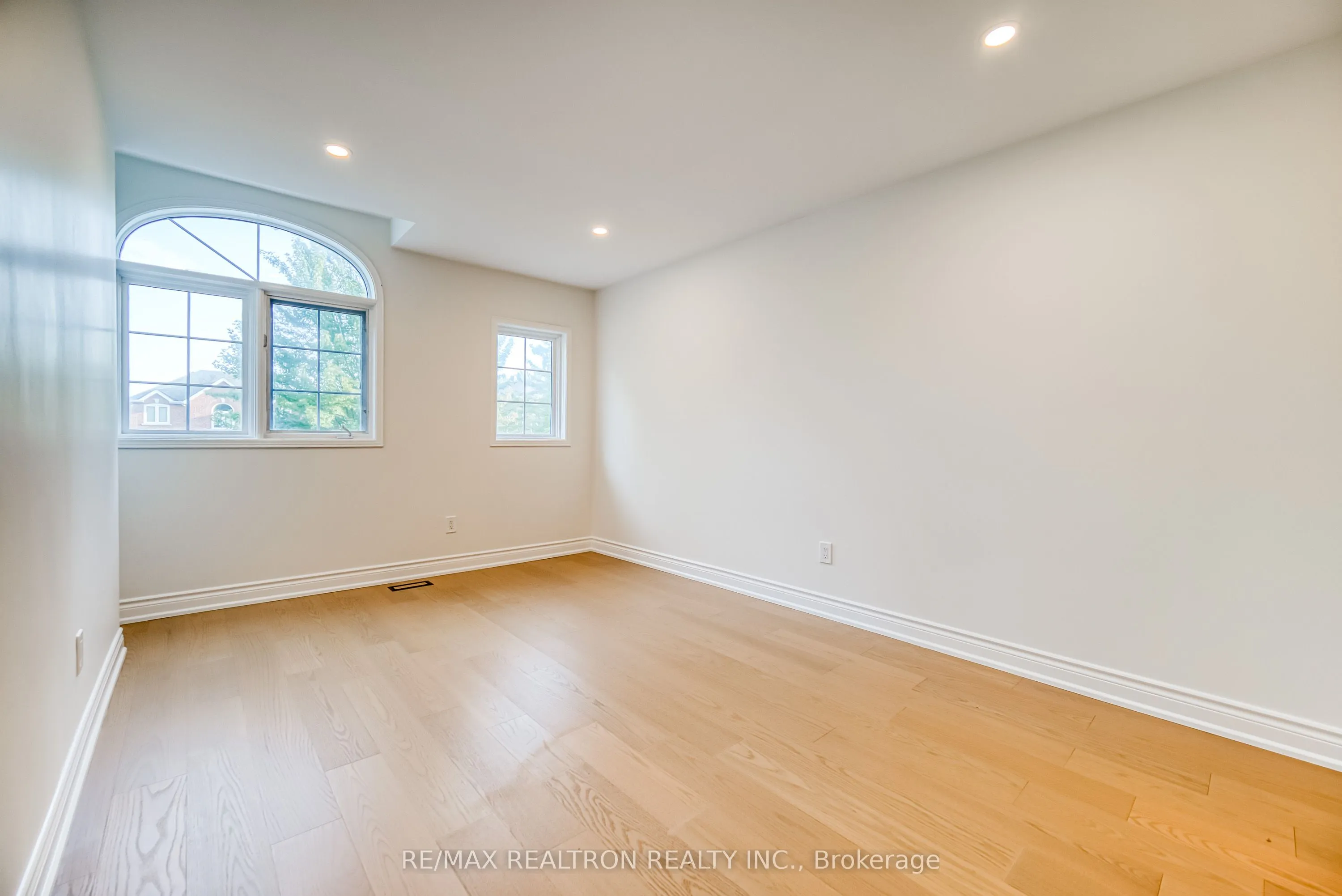 24 Rawlings Avenue