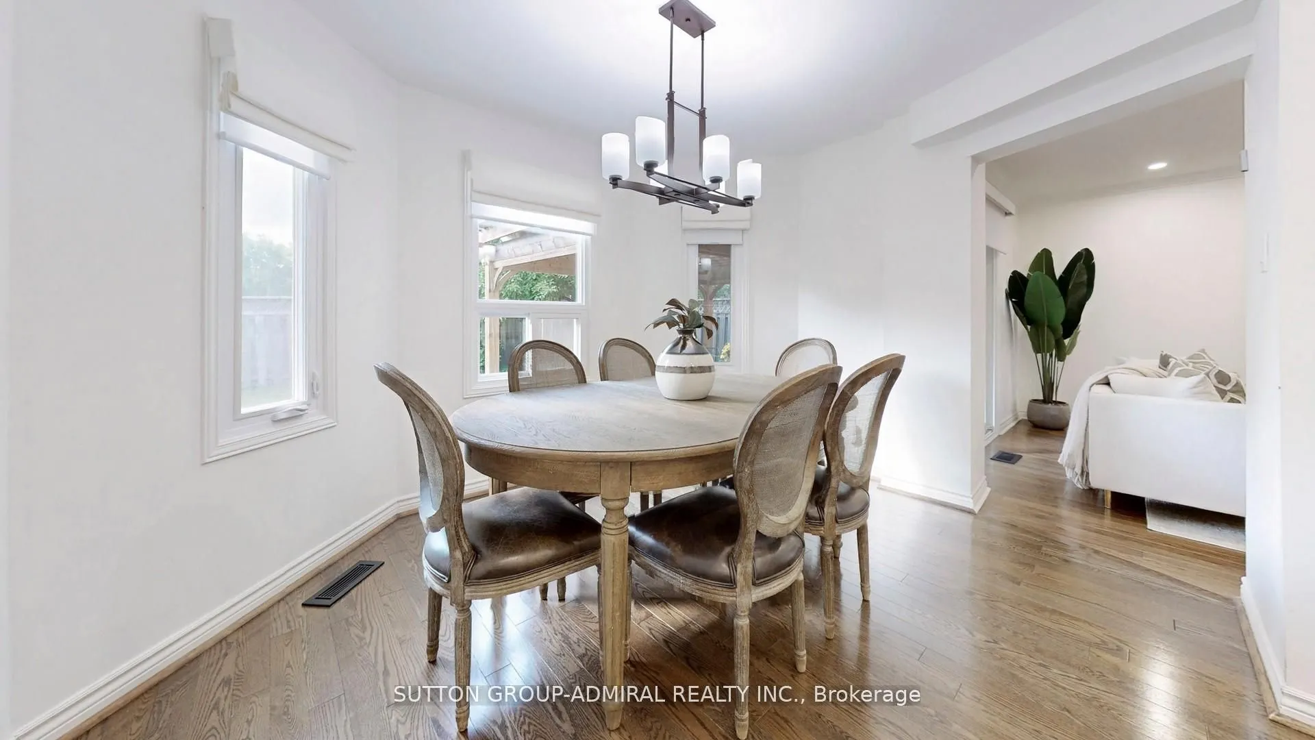 122 Edmund Seager Drive