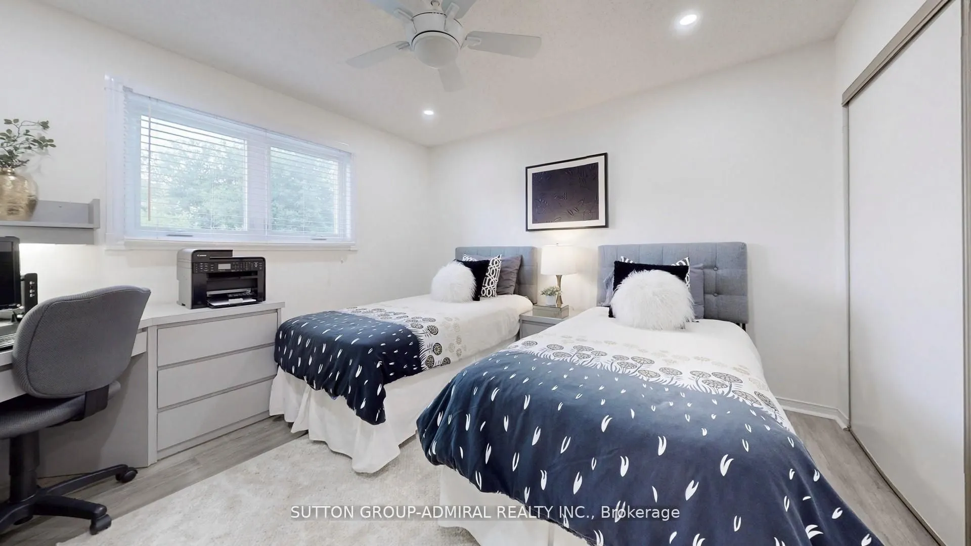 122 Edmund Seager Drive