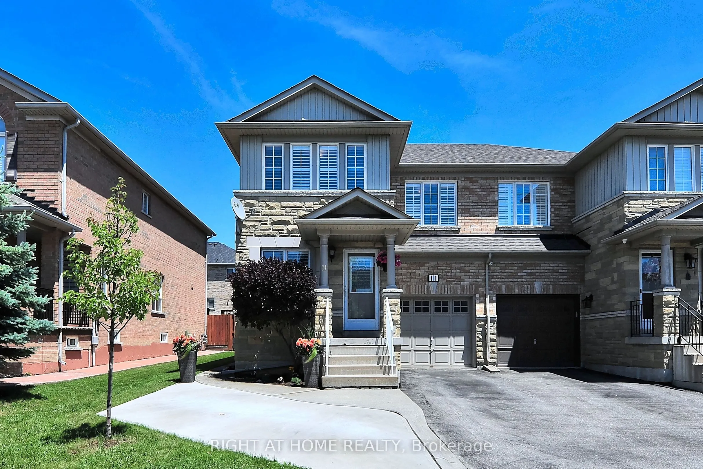 11 Giovanni Way