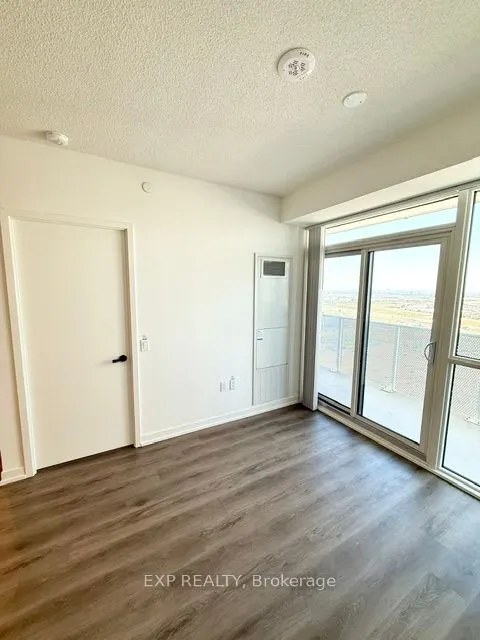 28 Interchange Way, #2901