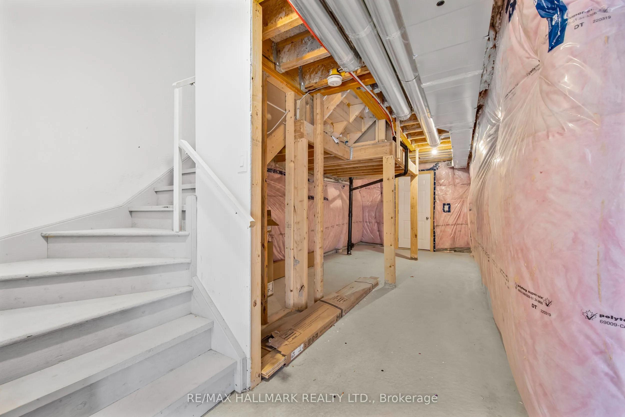 112 Carriage Shop Bend