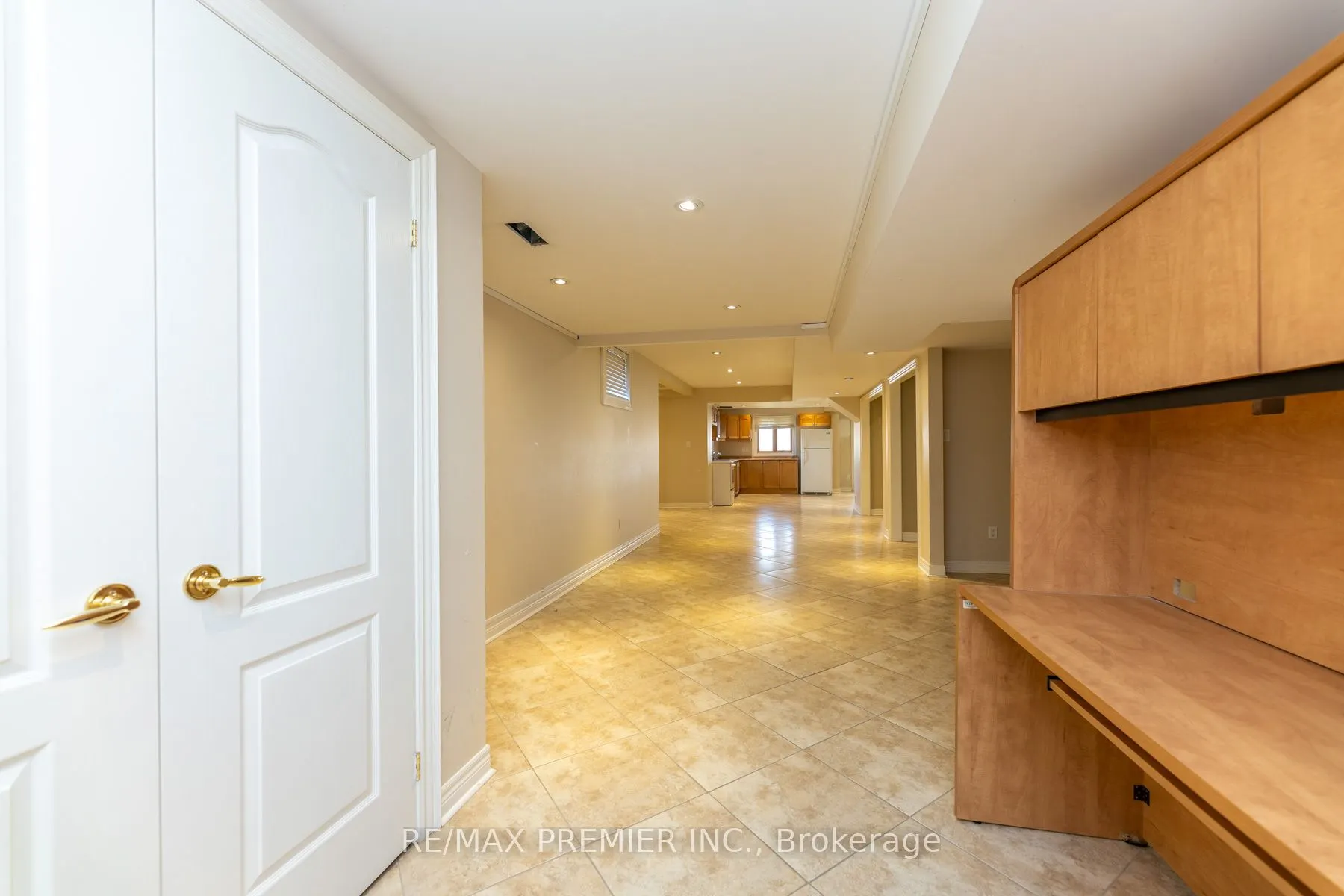 130 Windrose Court