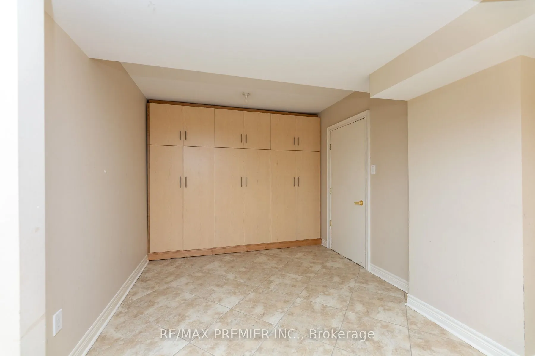 130 Windrose Court