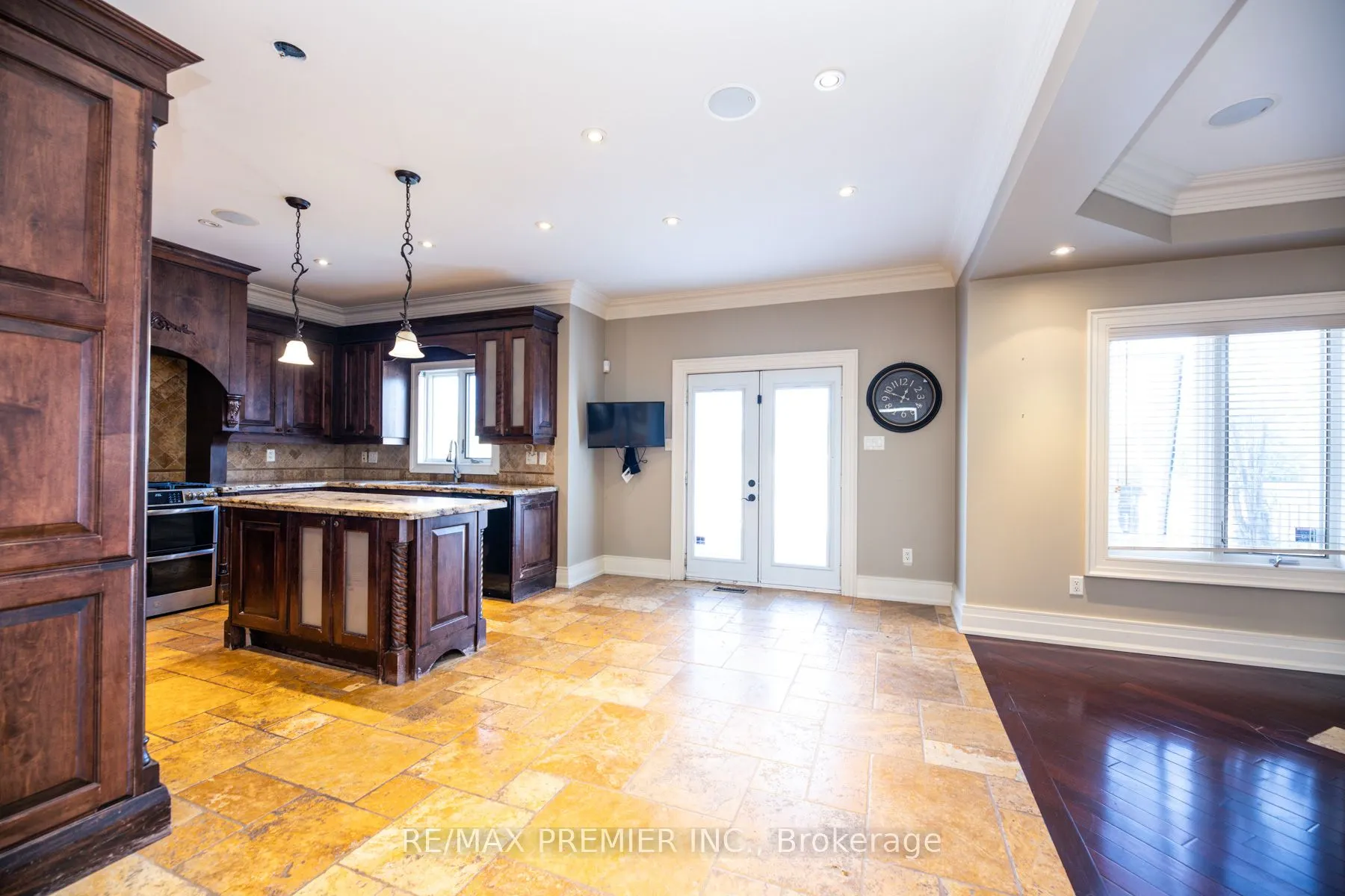 130 Windrose Court