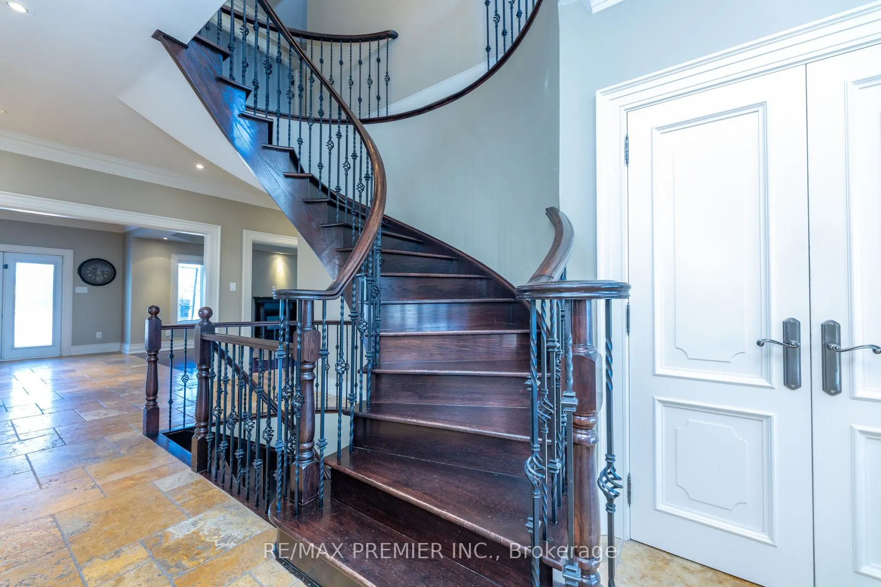 130 Windrose Court