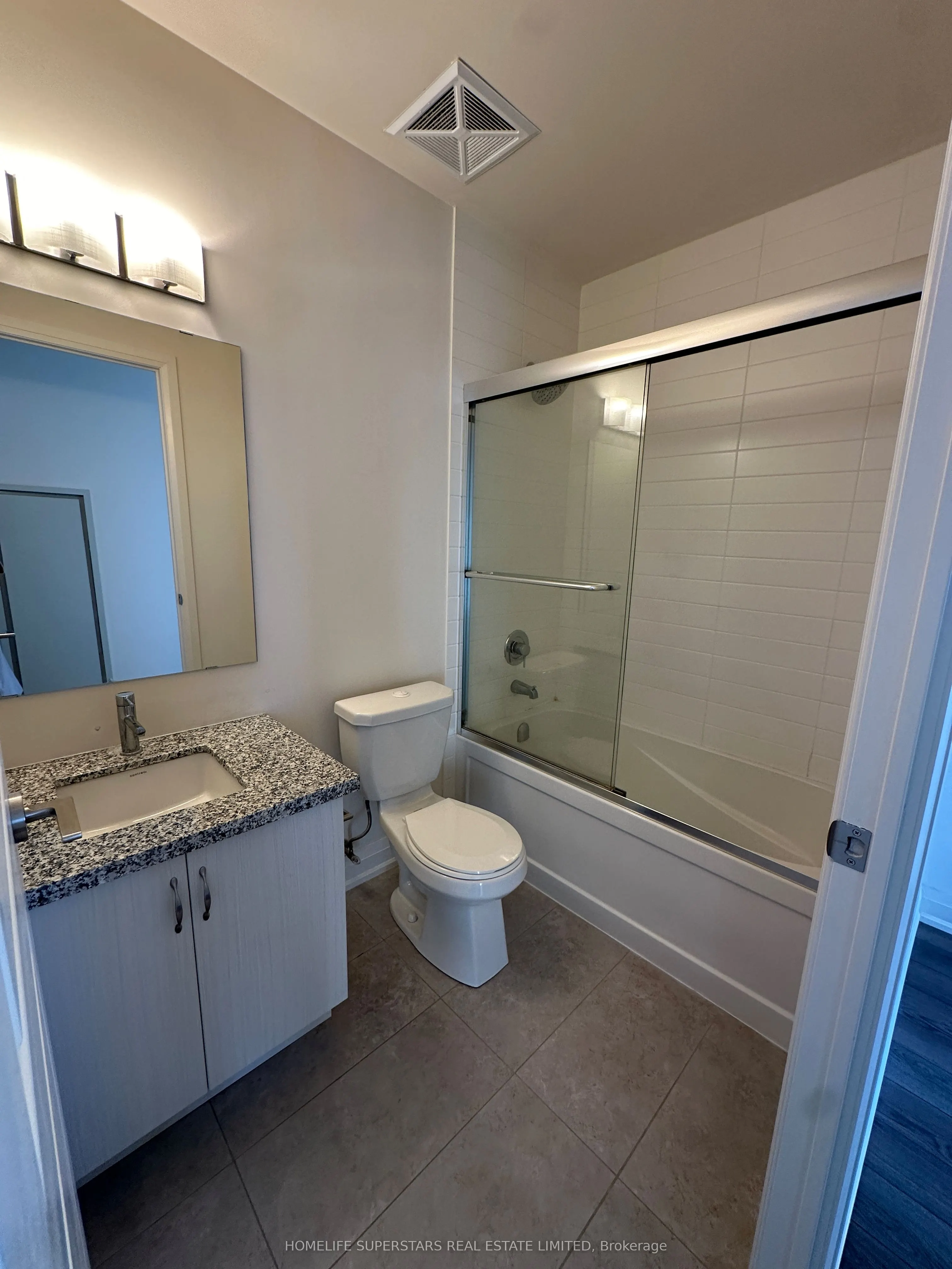 8763 Bayview Avenue, #309