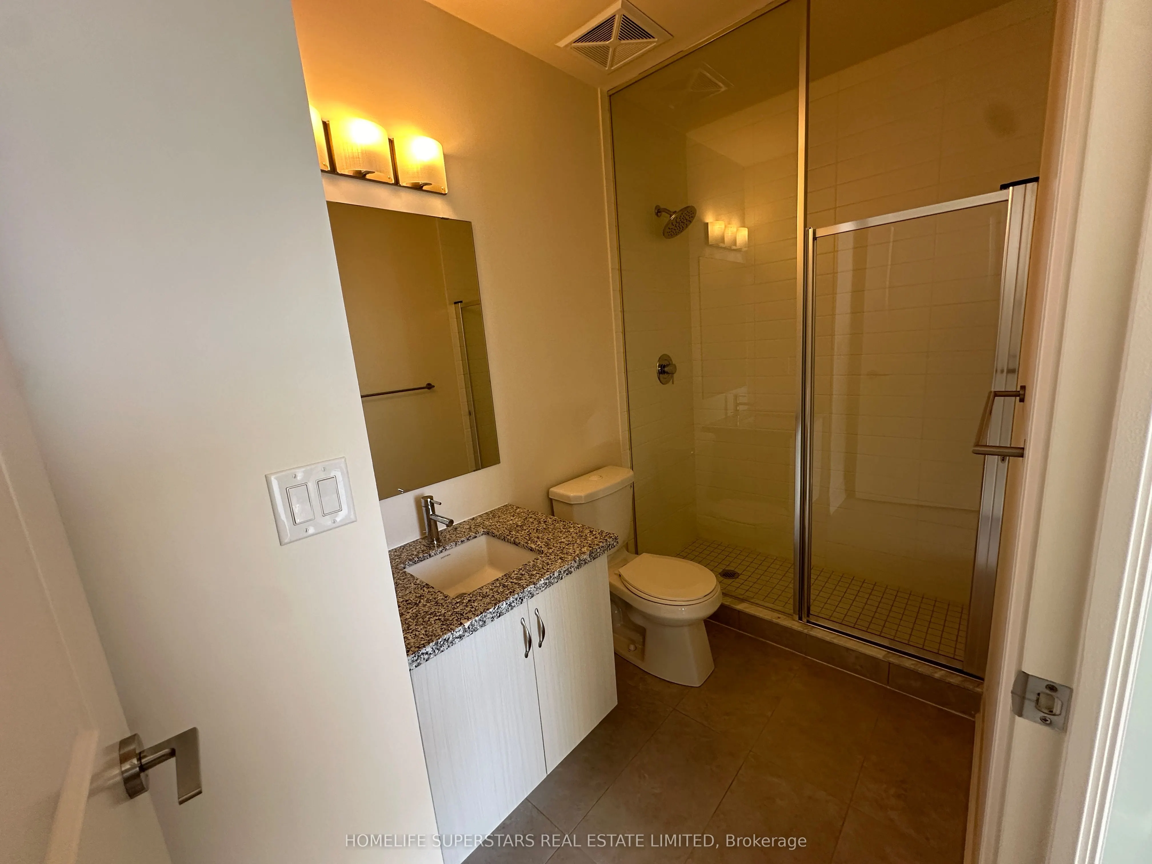 8763 Bayview Avenue, #309