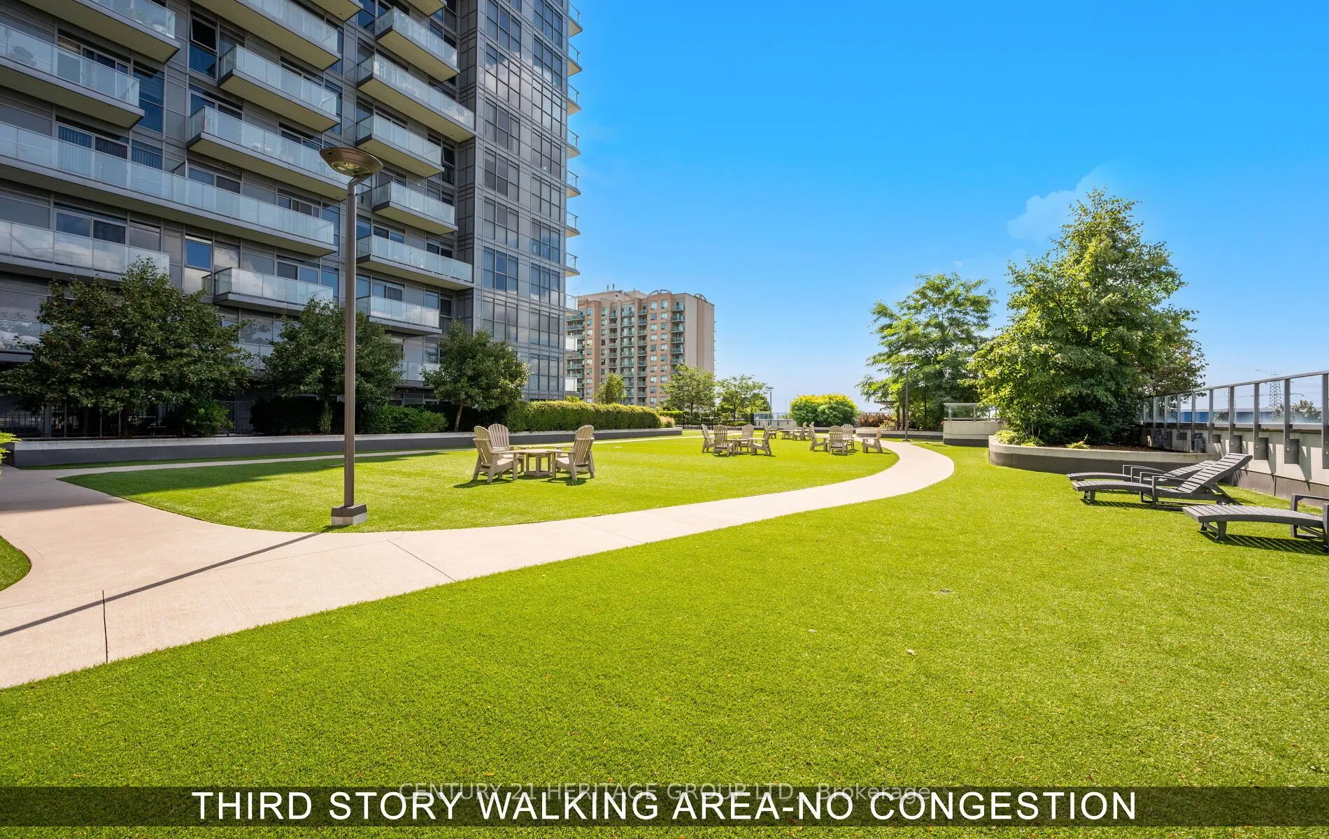 65 Oneida Crescent, #406