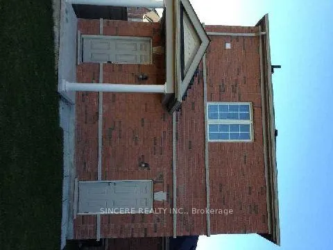 9541 Ninth Line Coach House