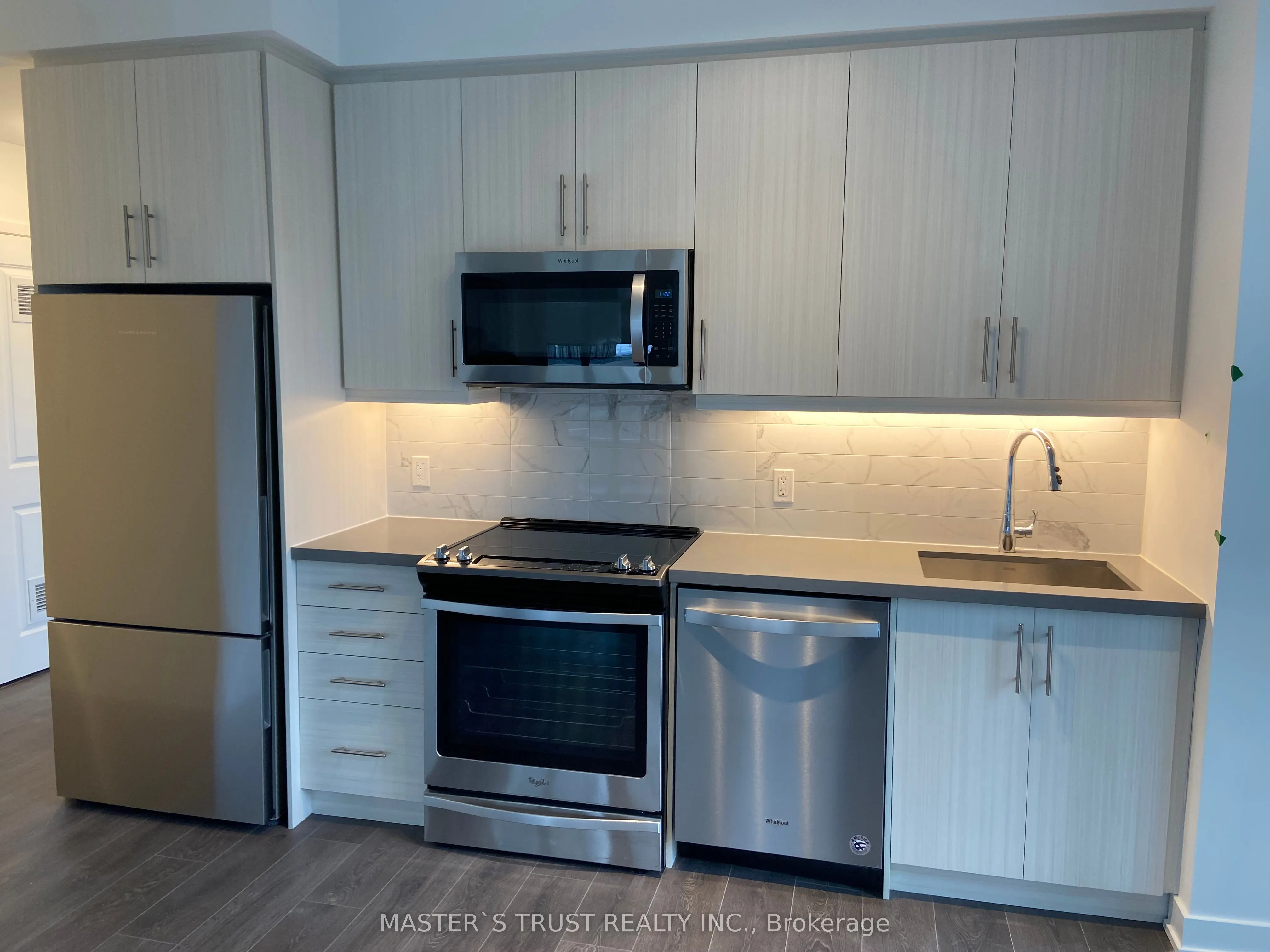 85 Oneida Crescent, #509