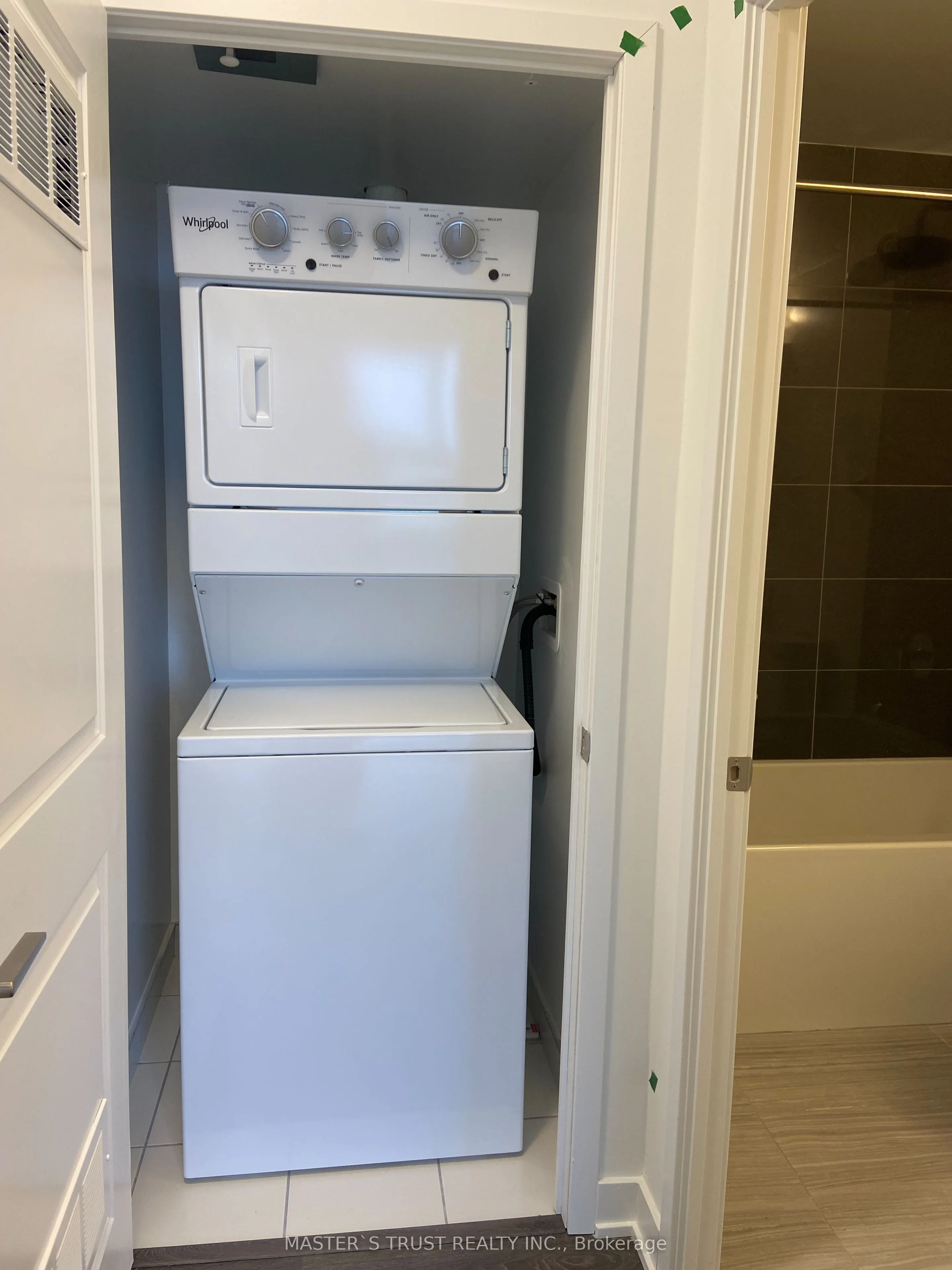 85 Oneida Crescent, #509