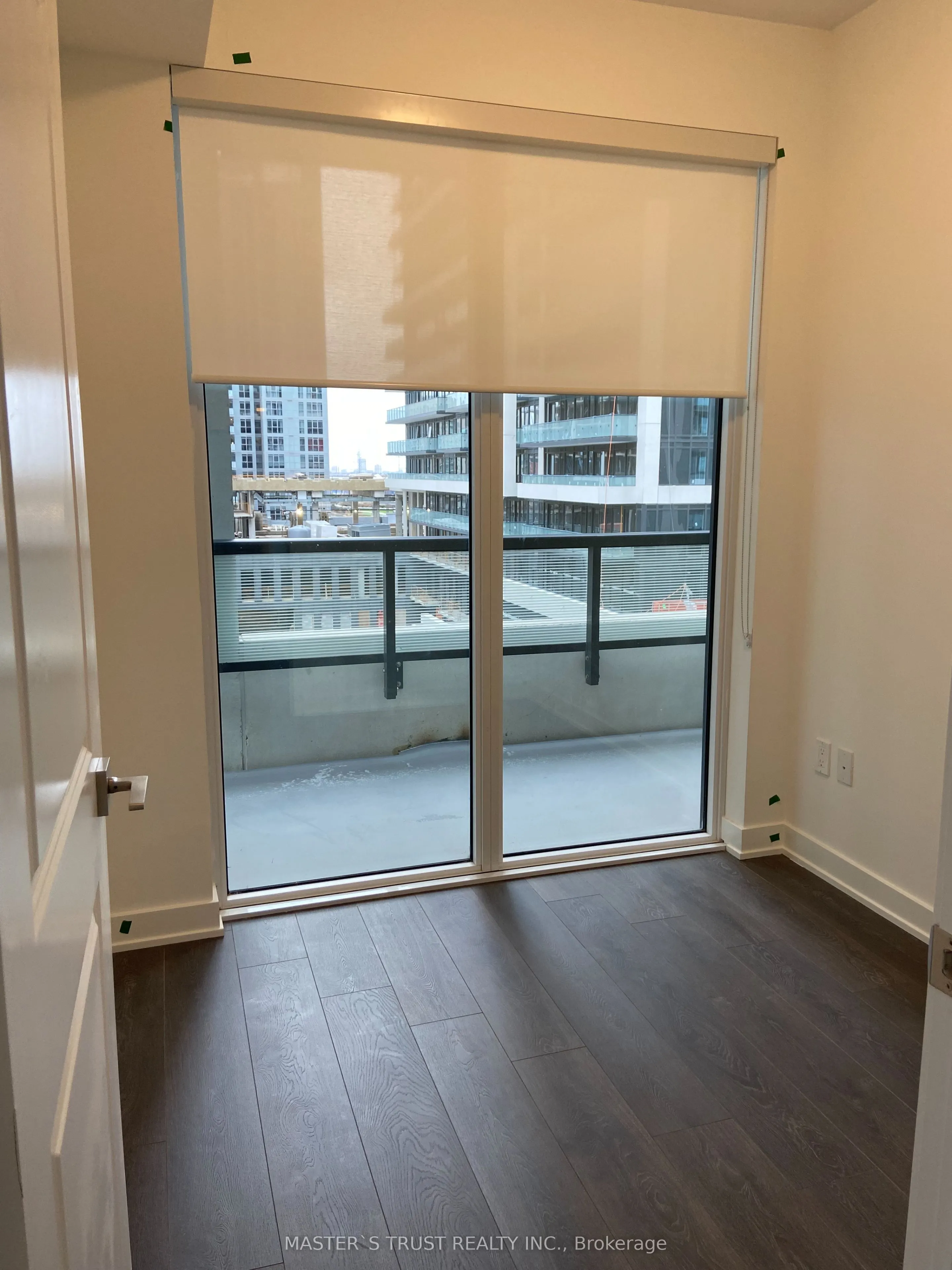 85 Oneida Crescent, #509