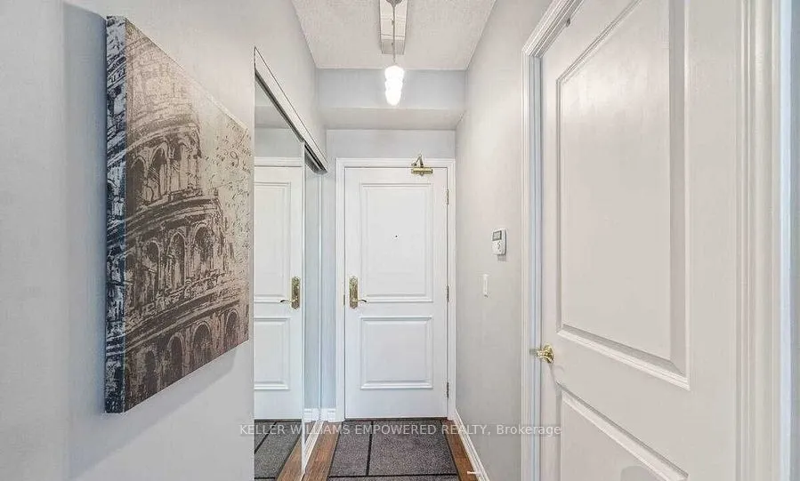 9225 Jane Street, #901