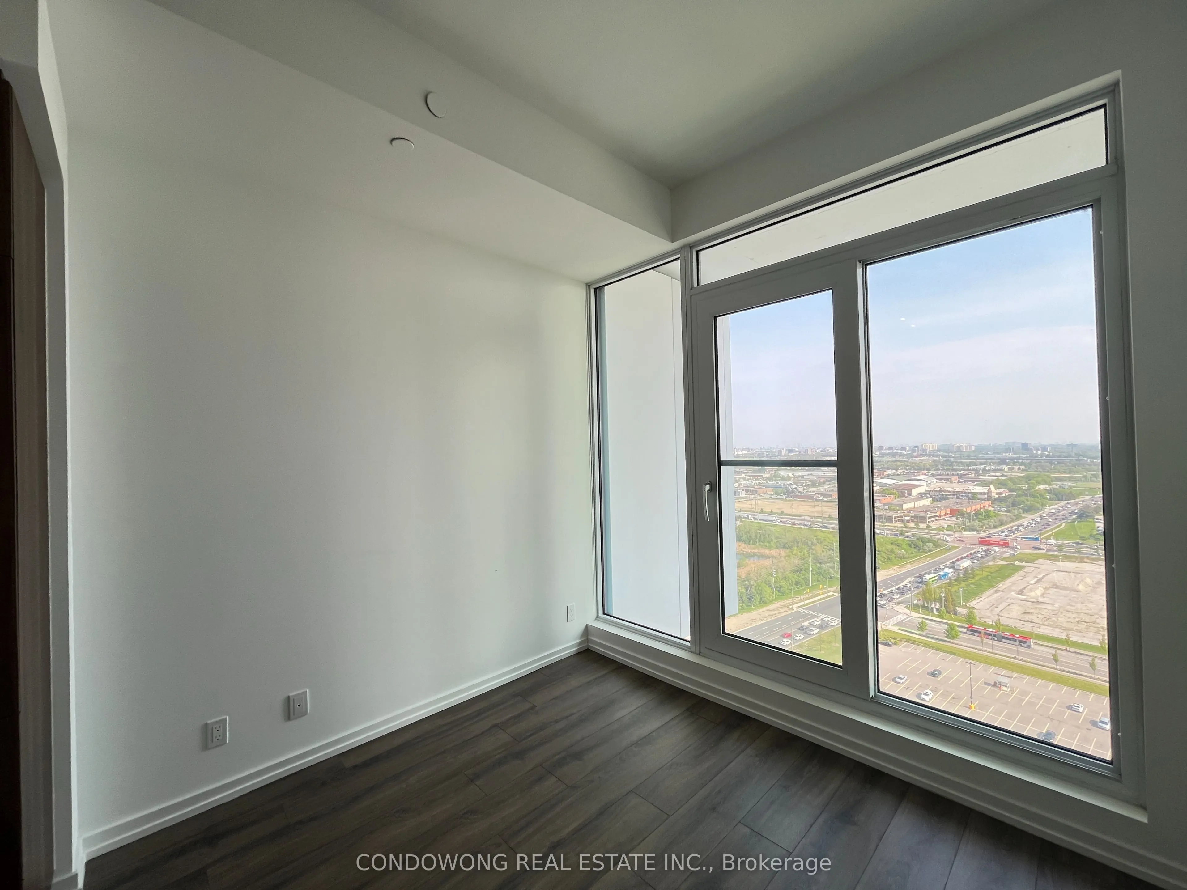 1000 Portage Parkway, #2506
