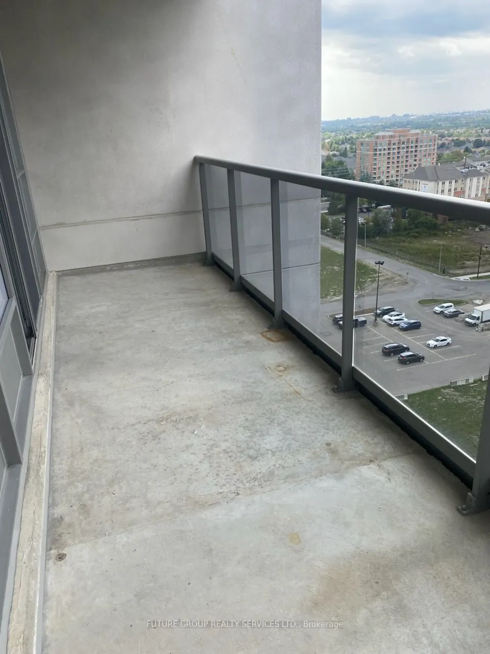60 Disera Drive, #1408