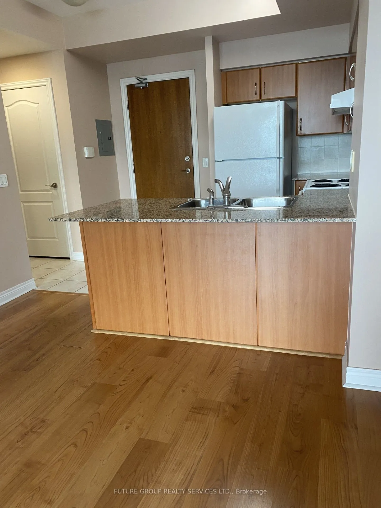 60 Disera Drive, #1408