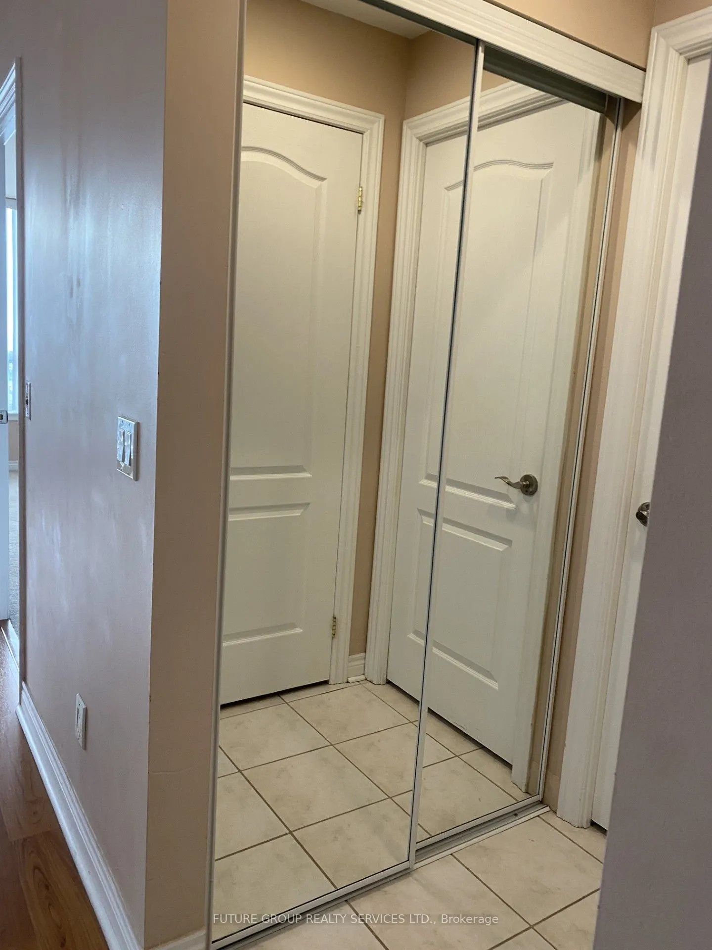 60 Disera Drive, #1408
