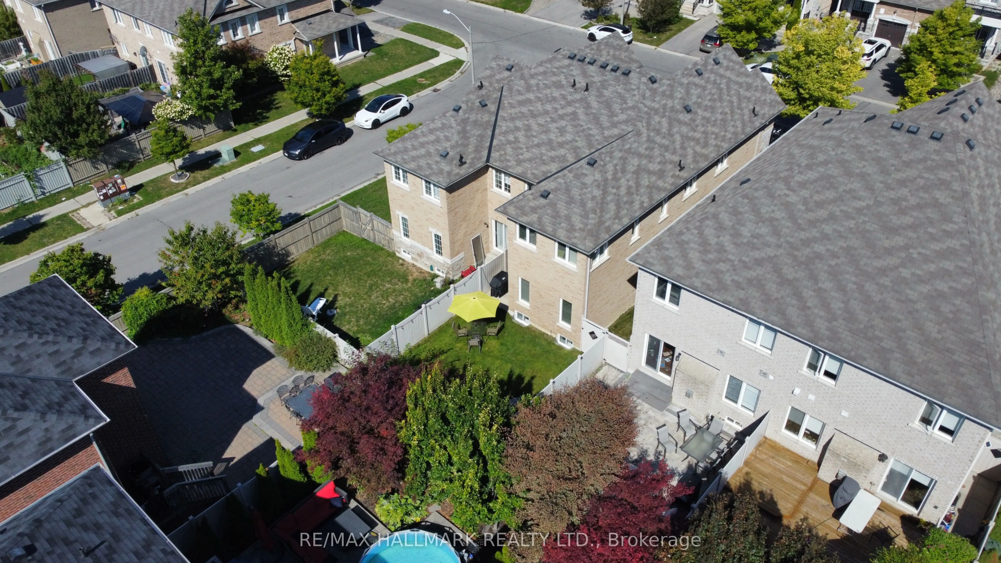 73 Lauderdale Drive