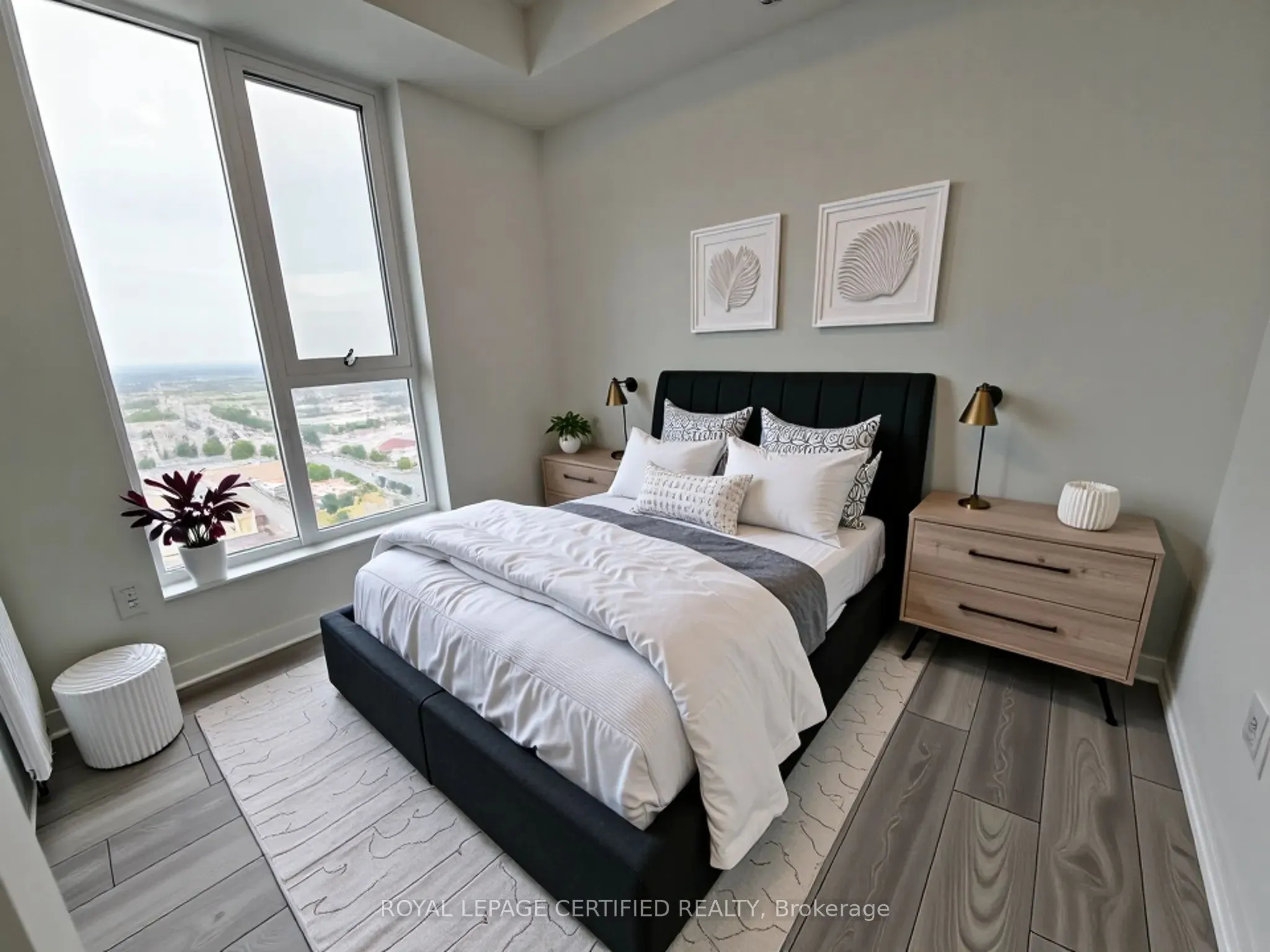 10 Abeja Street, #2609