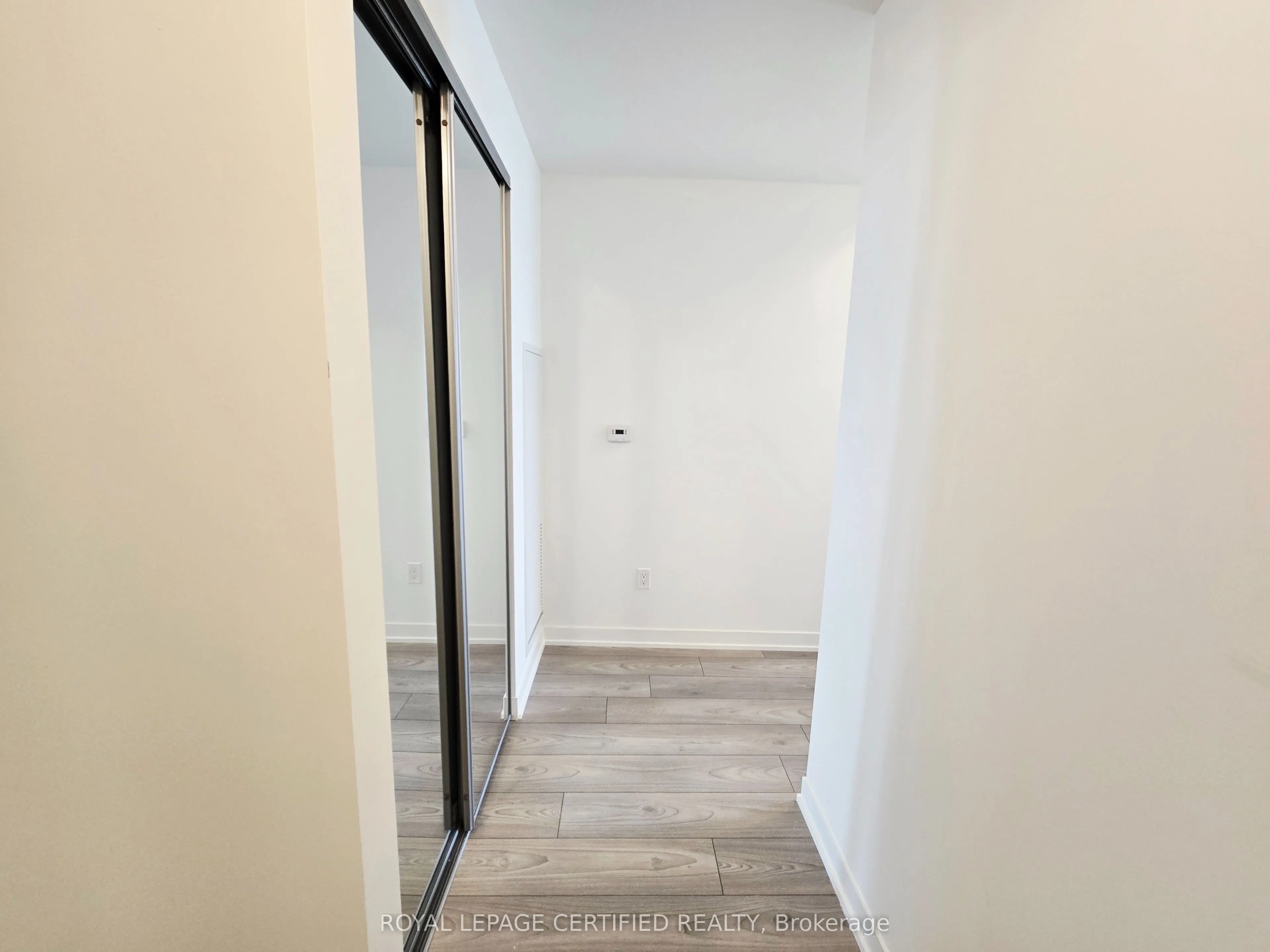 10 Abeja Street, #2609