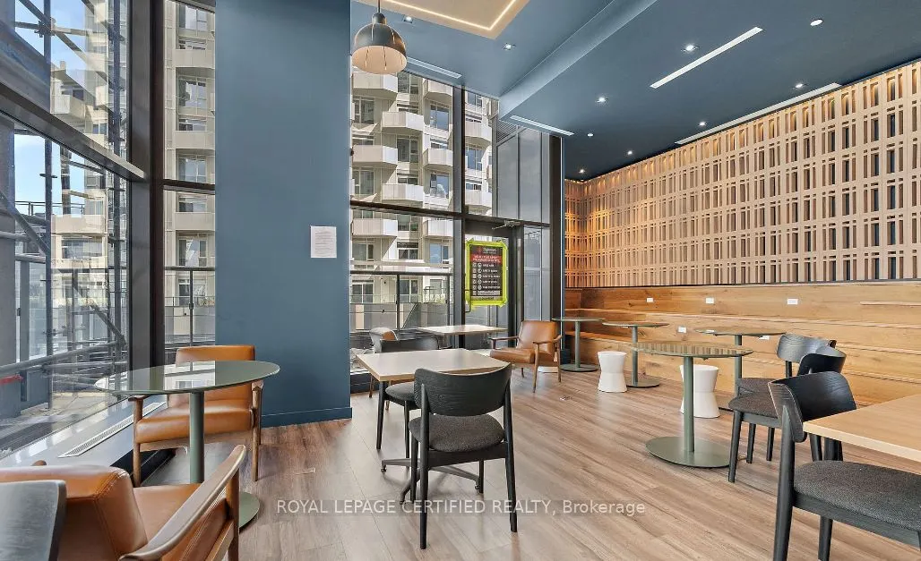 10 Abeja Street, #2609