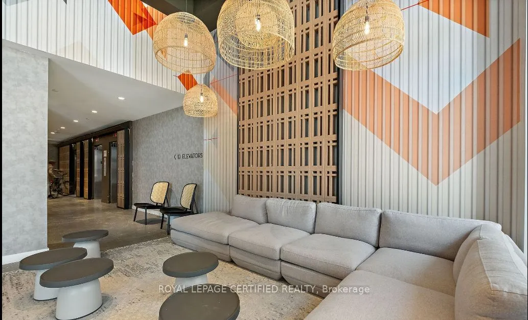 10 Abeja Street, #2609
