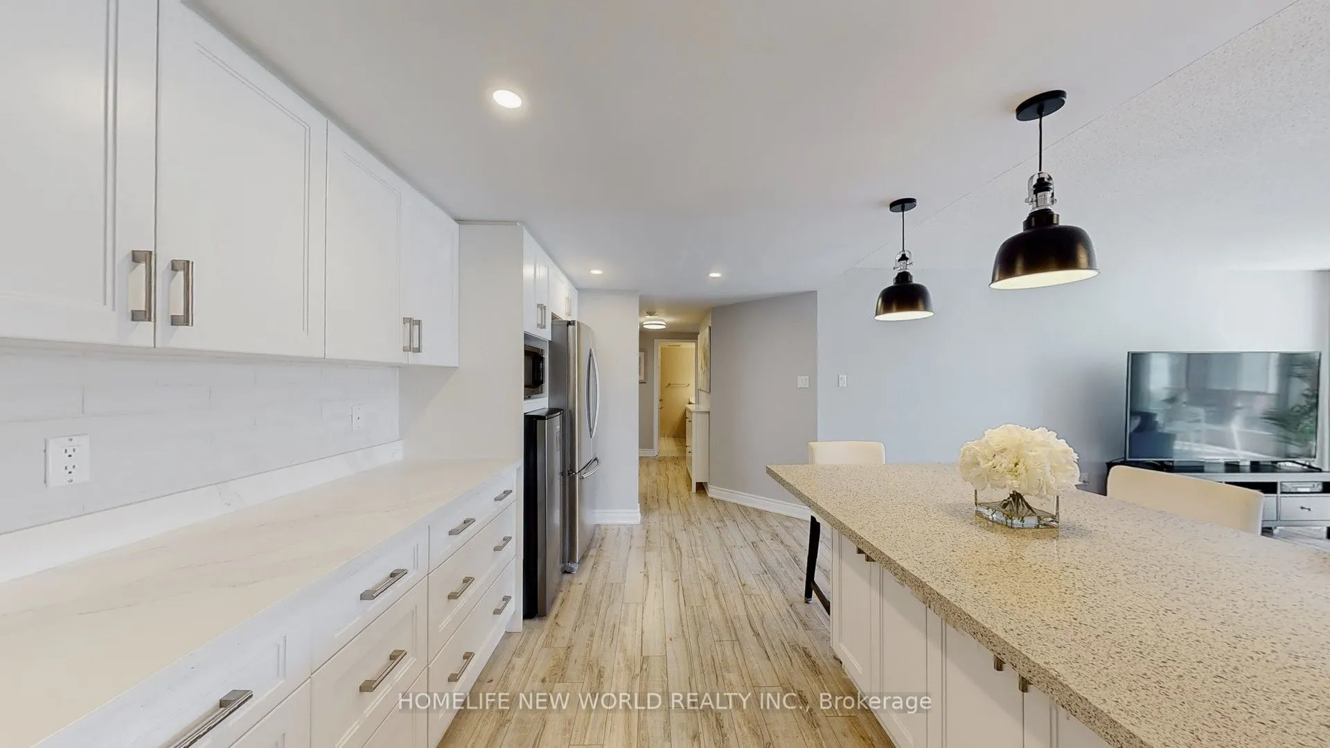 5 Weldrick Road W, #604