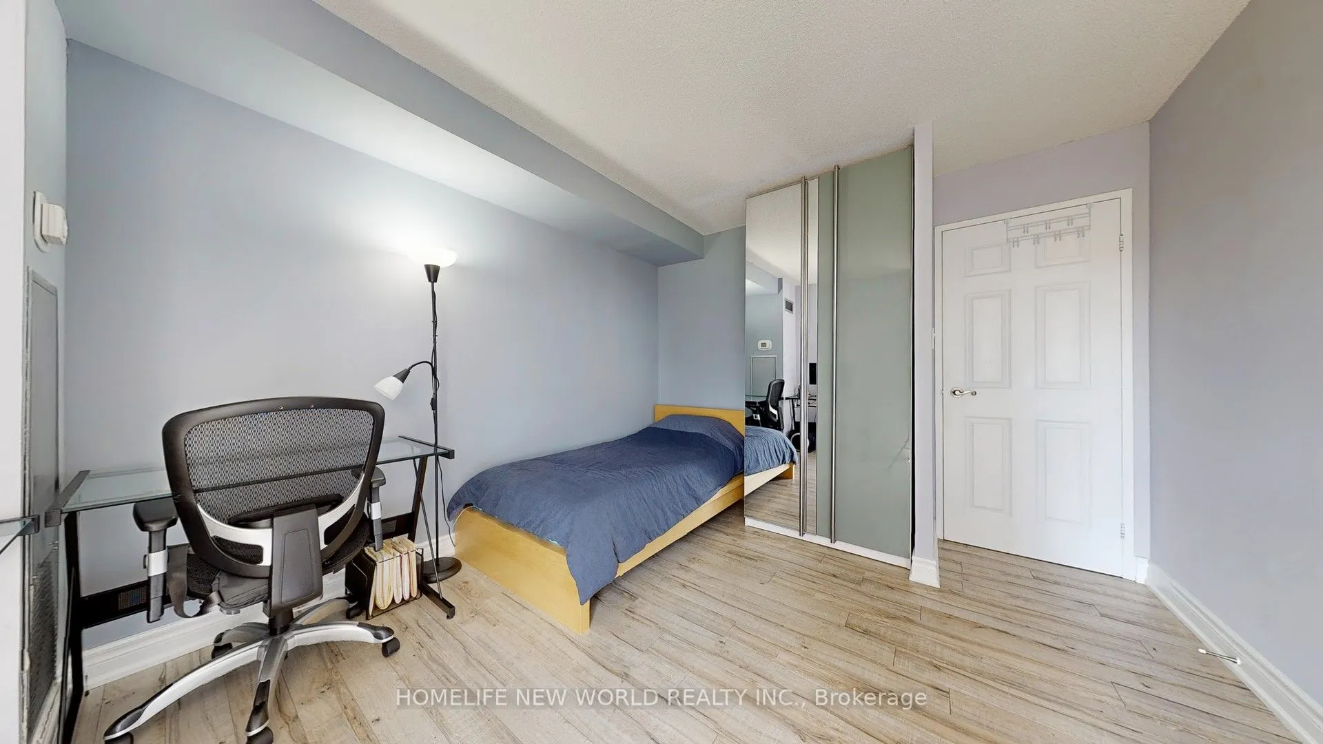 5 Weldrick Road W, #604