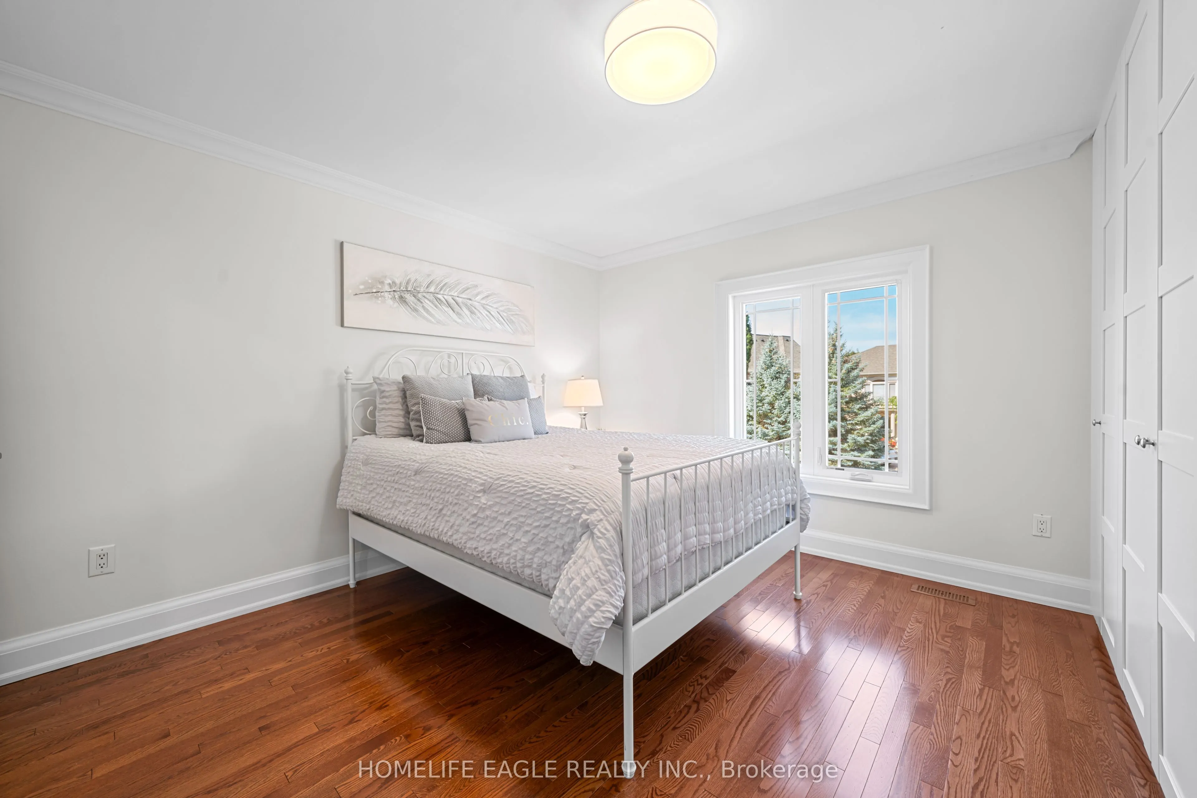 31 Modesto Gardens