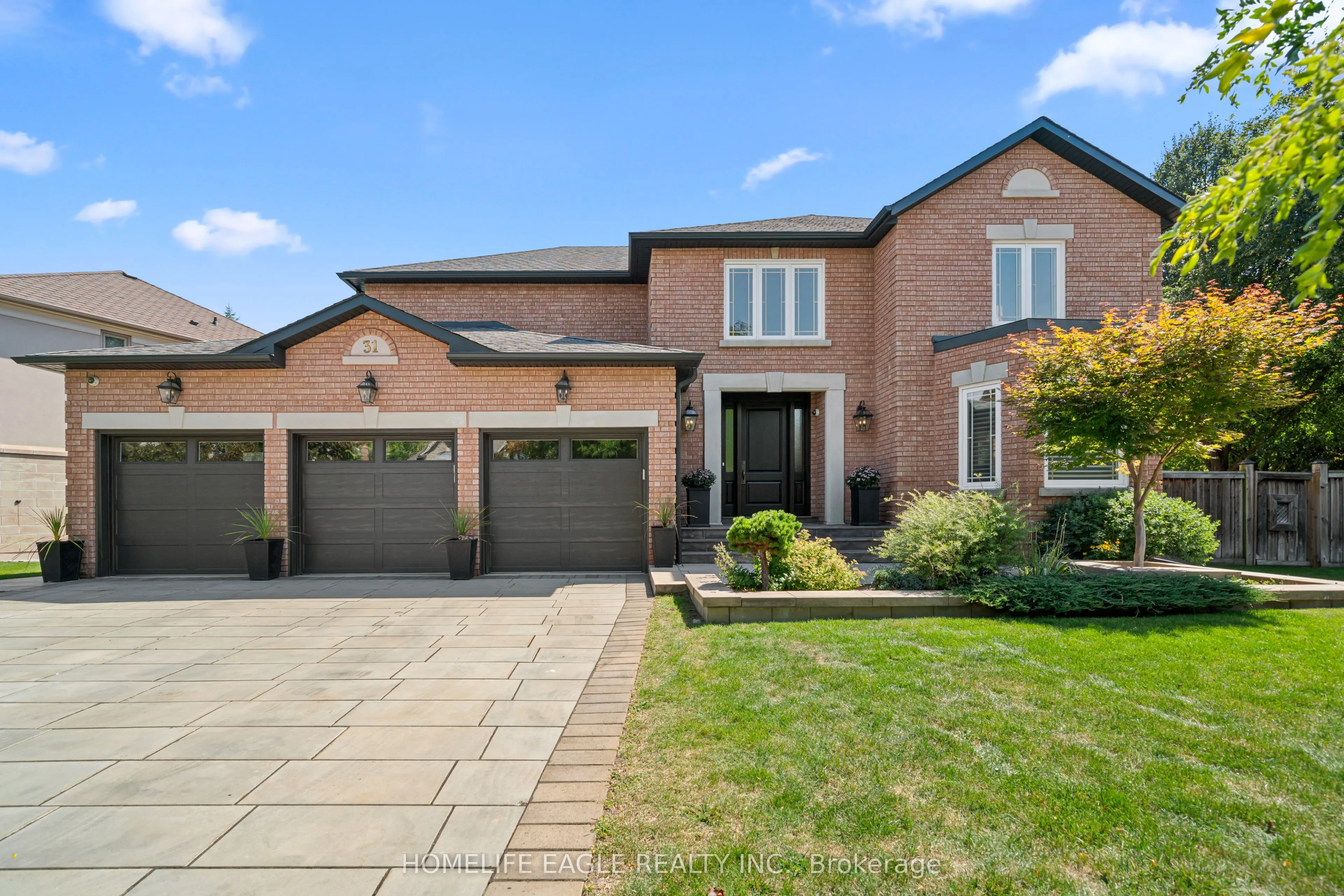 31 Modesto Gardens