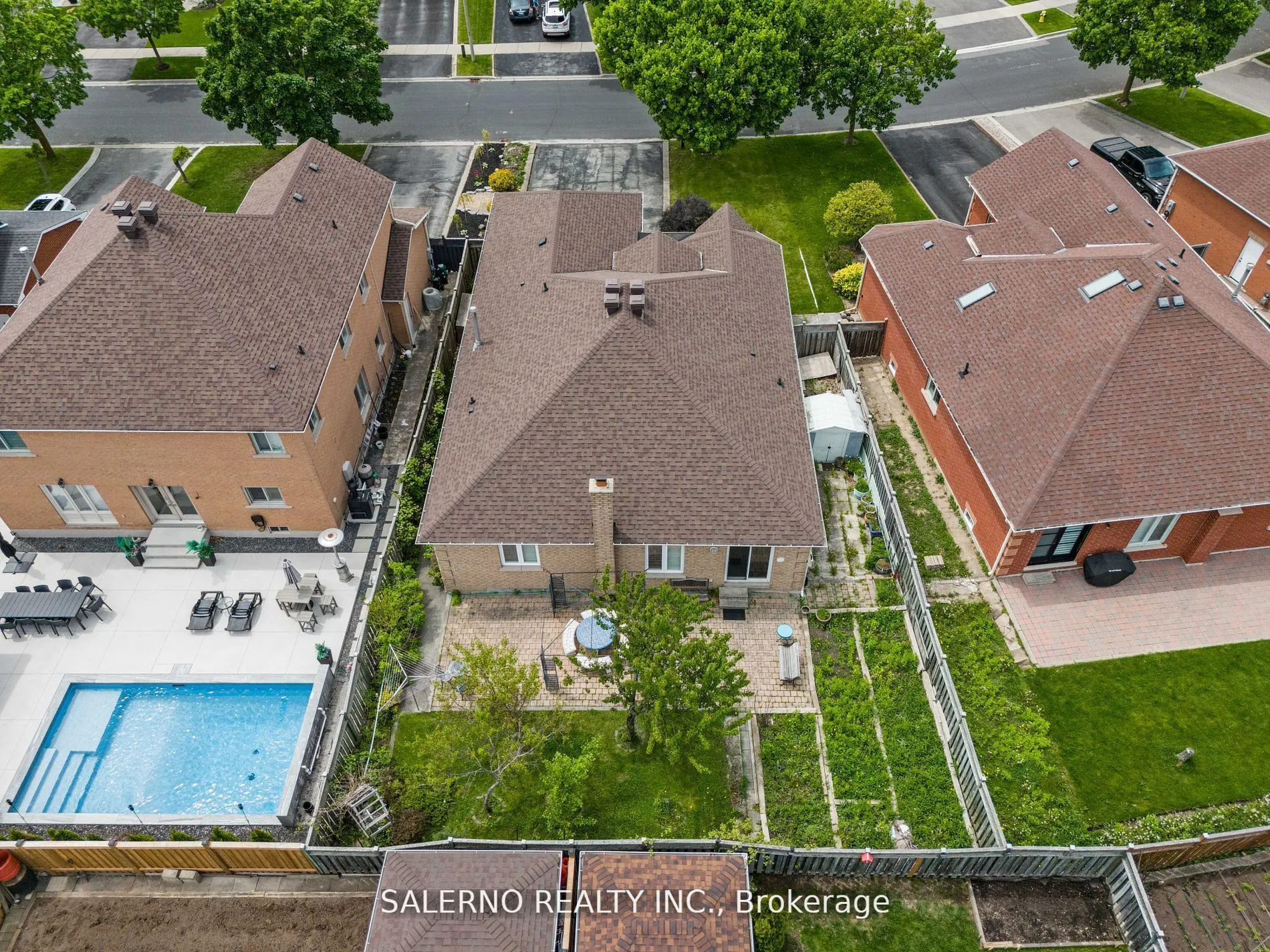 25 Lockheed Avenue