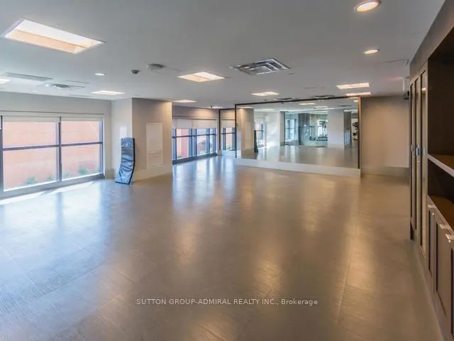 7608 Yonge Street, #711