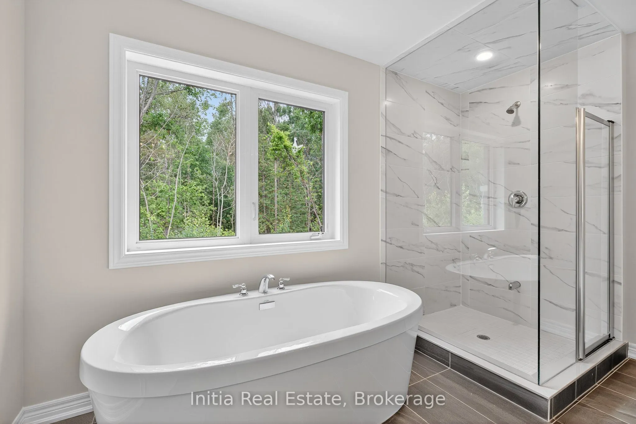 1474 Davis Loop Circle