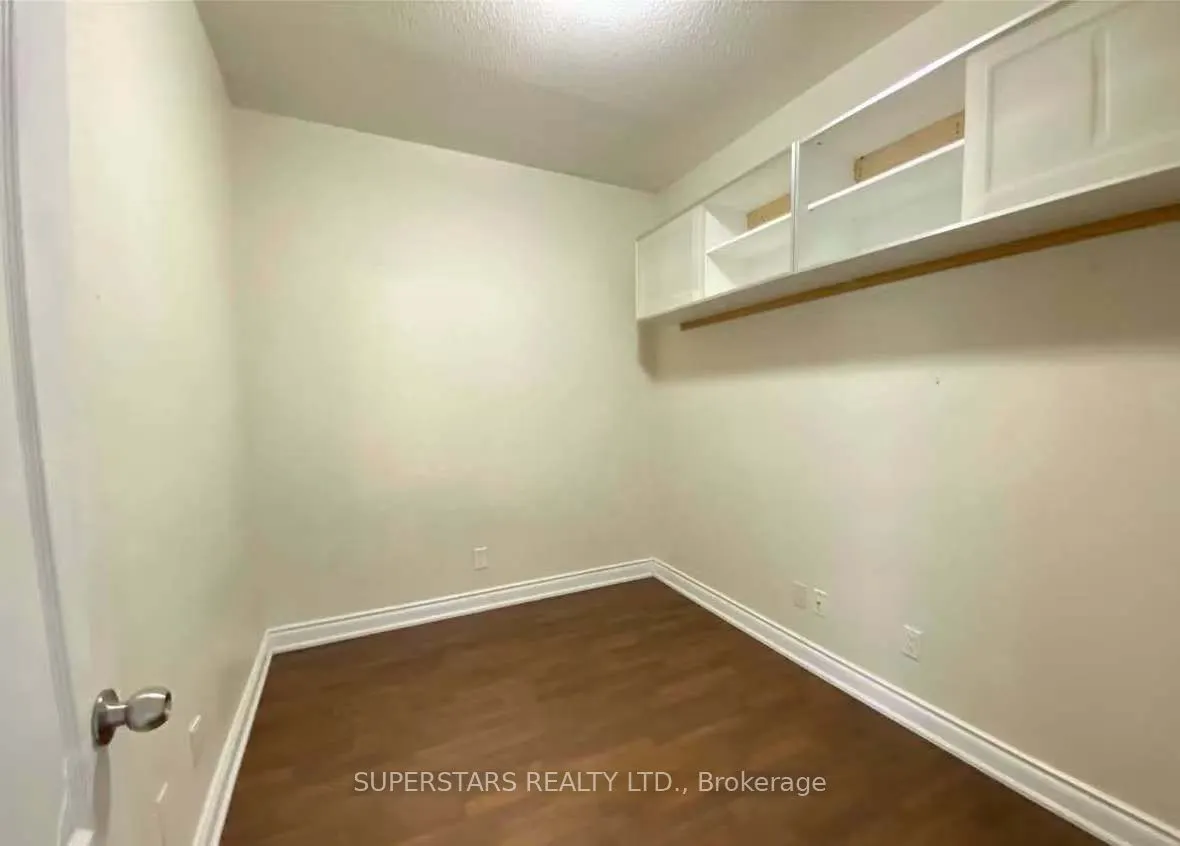 60 Town Centre Boulevard S, #1702