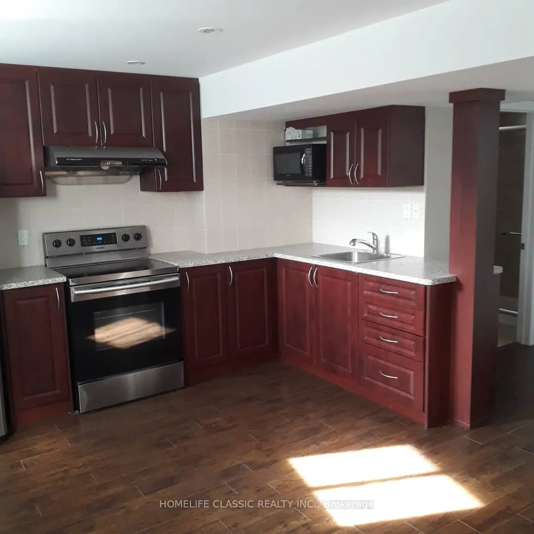 89 Estrella Crescent, #B