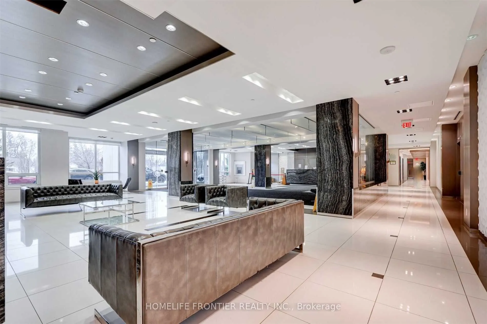 7165 Yonge Street, #826