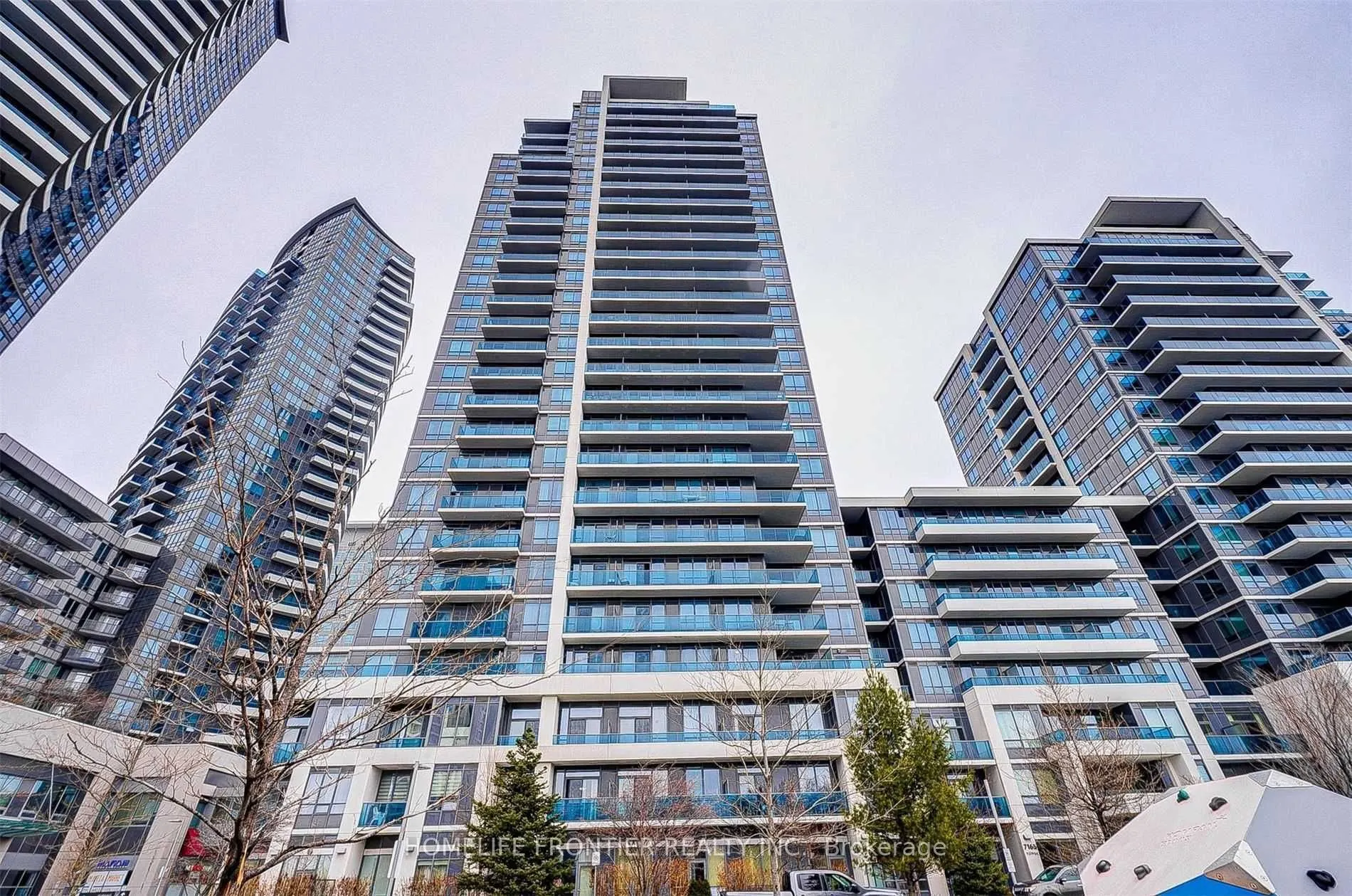 7165 Yonge Street, #826
